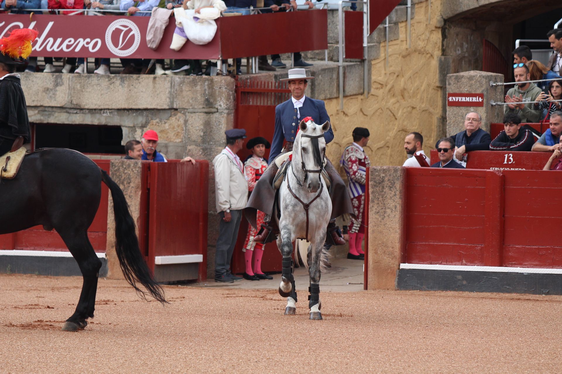 Corrida de rejones de Sánchez y Sánchez: momentos más destacados del quinto festejo de abono de la Feria Taurina Virgen de la Vega 2024. Fotos Carlos H.G