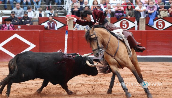 Corrida de rejones de Sánchez y Sánchez: momentos más destacados del quinto festejo de abono de la Feria Taurina Virgen de la Vega 2024. Fotos Carlos H.G