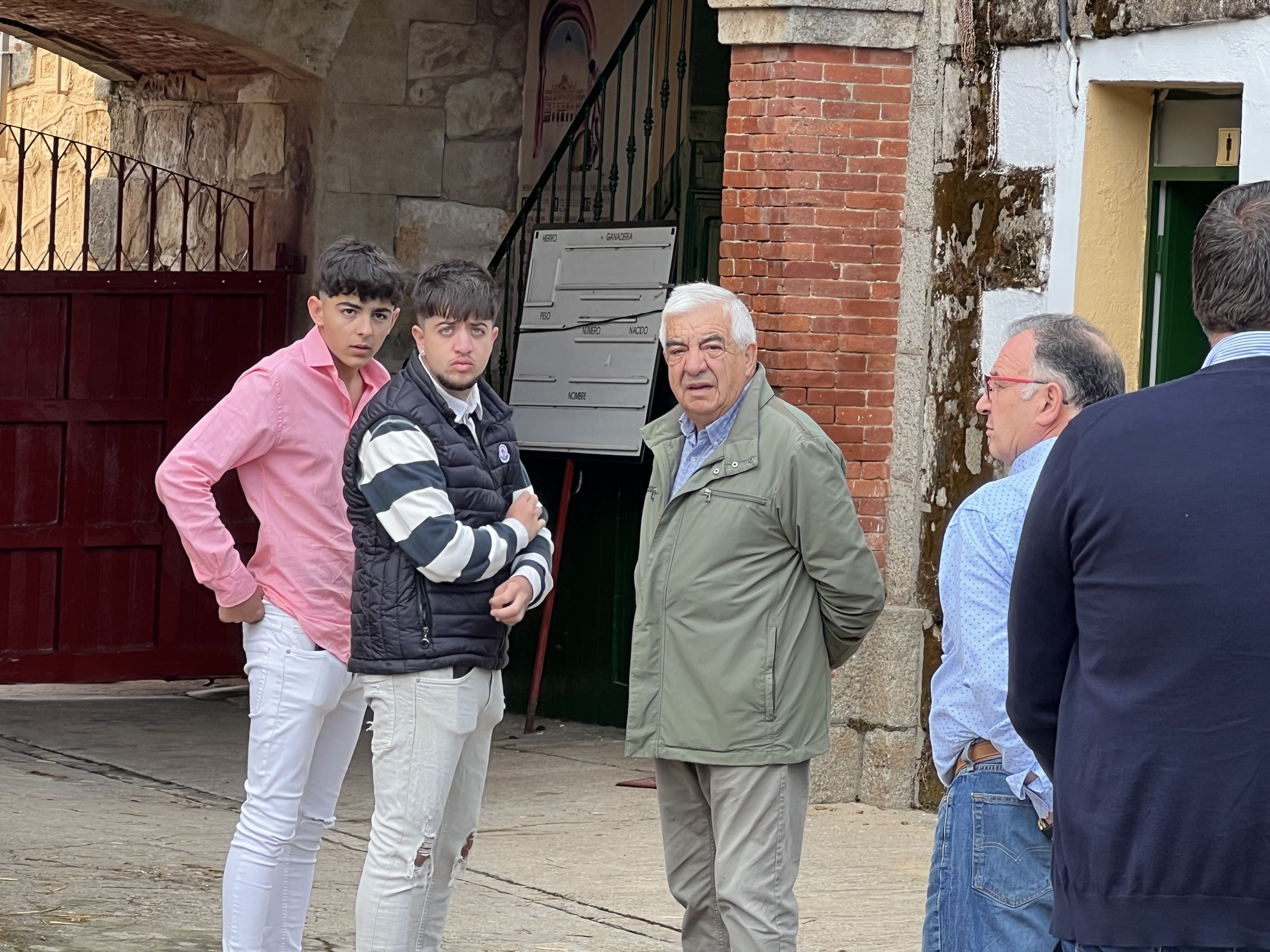 Ambiente en el sorteo de la corrida concurso, domingo, 22 de s