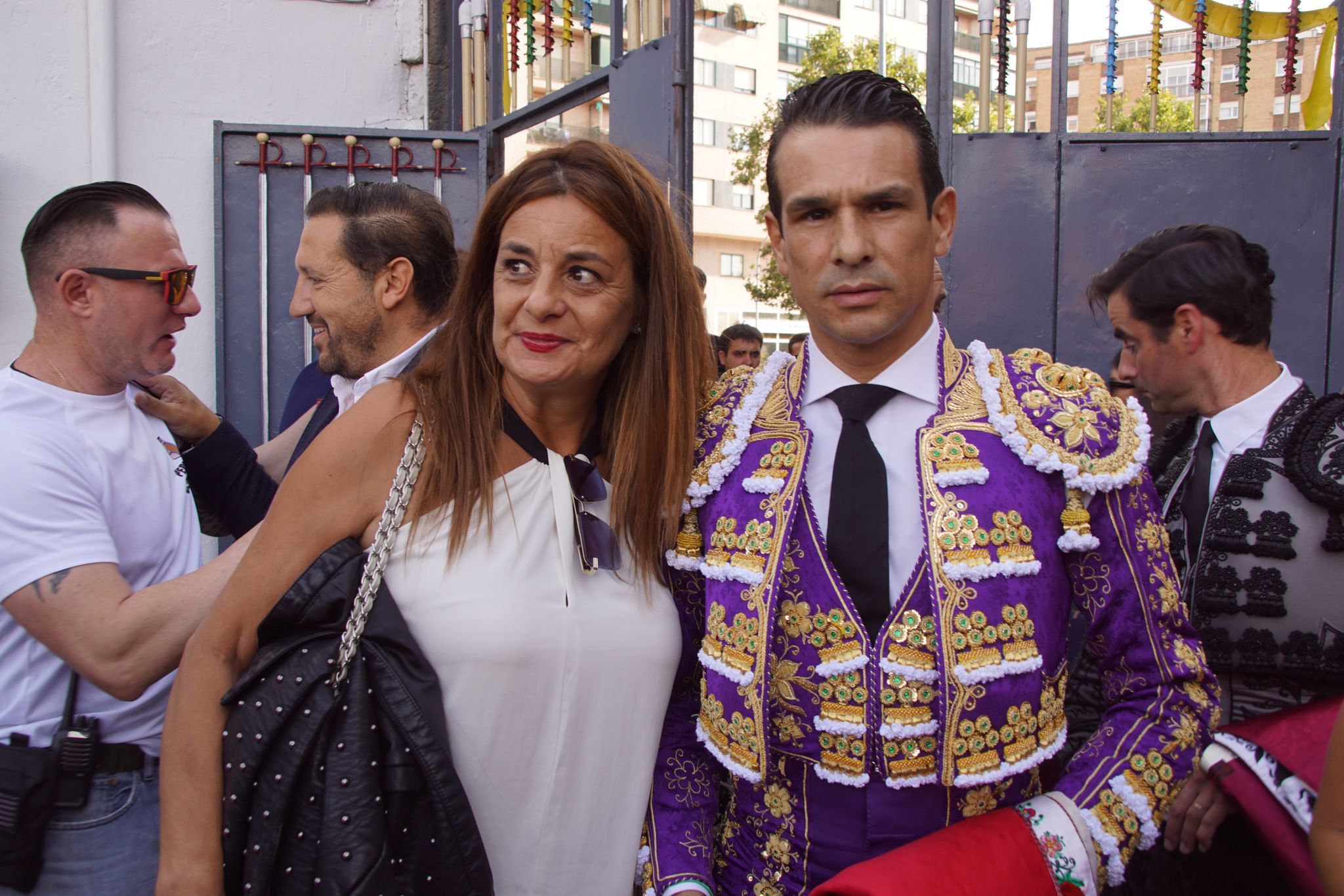 Ambiente en el patio de cuadrillas de La Glorieta para ver a José María Manzanares, Borja Jiménez e Ismael Martín, 22 de septiembre de 2024. Fotos Juanes (3)