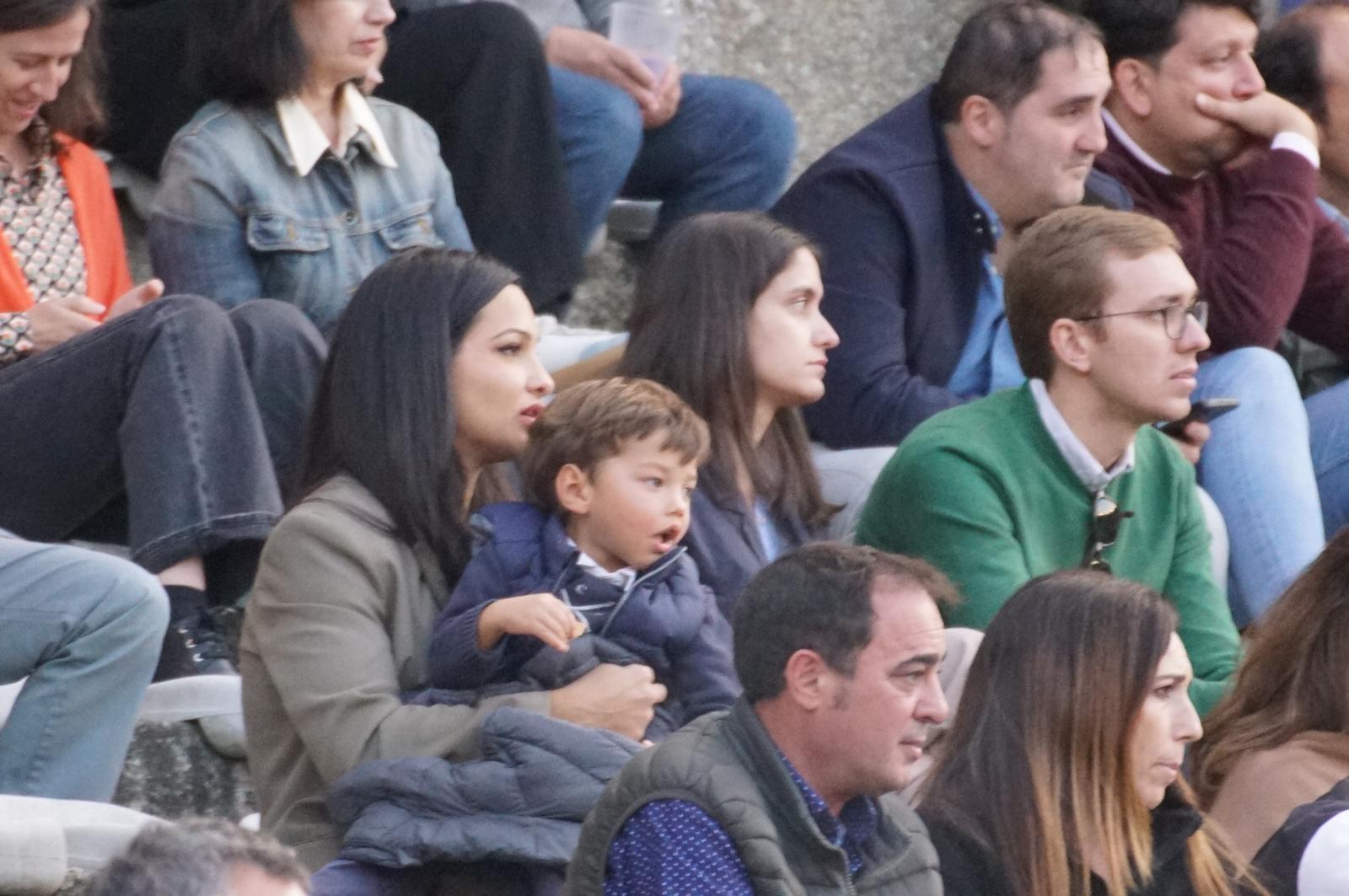 Resumen fotográfico del ambiente en los tendidos de La Glorieta durante la corrida concurso, 22 de septiembre. Fotos Juanes (17)