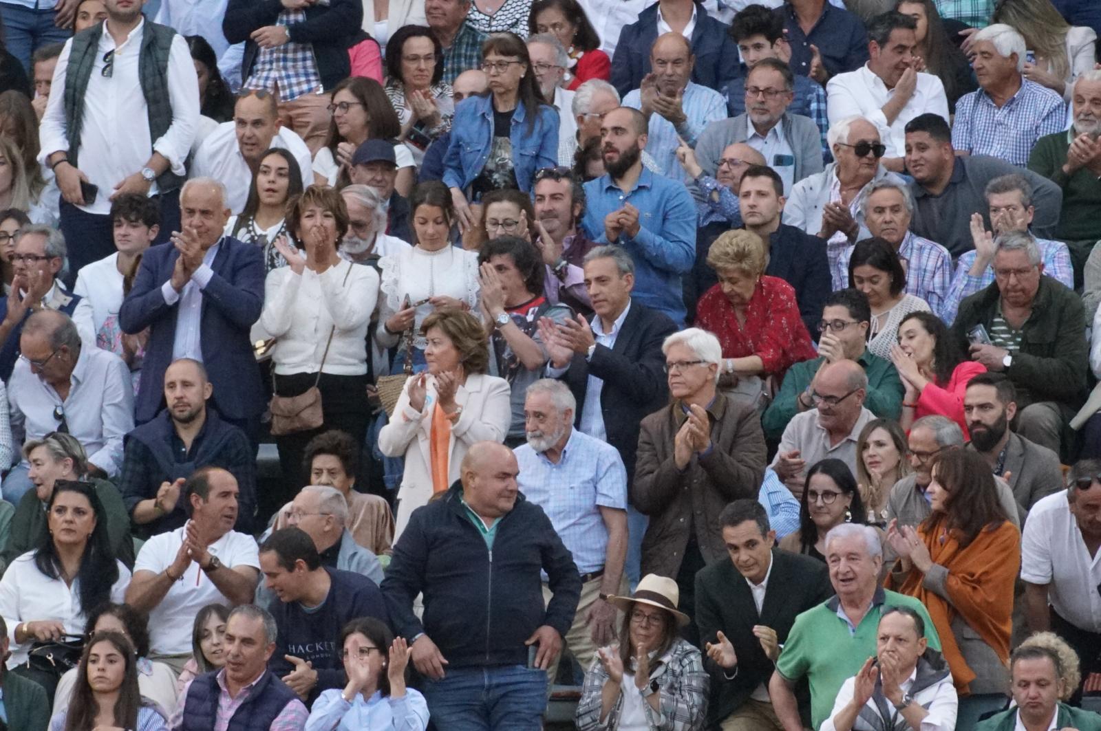 Resumen fotográfico del ambiente en los tendidos de La Glorieta durante la corrida concurso, 22 de septiembre. Fotos Juanes (18)