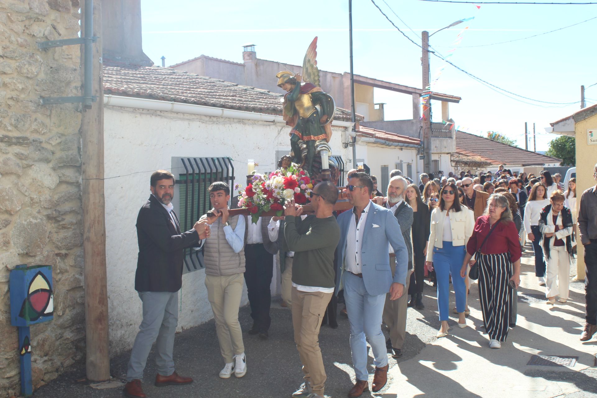 Misa y procesión en Juzbado 