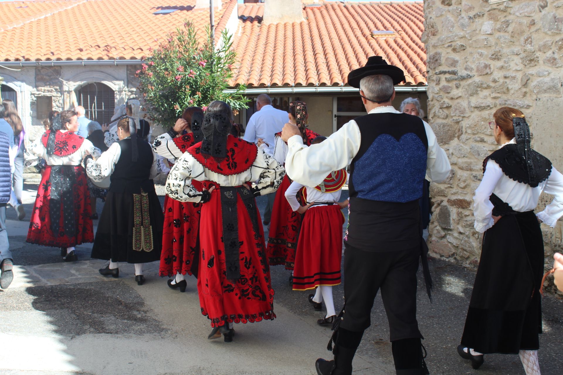 Misa y procesión en Juzbado 