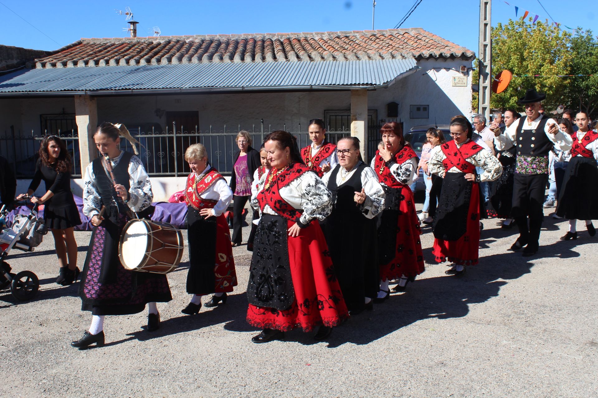 Misa y procesión en Juzbado 