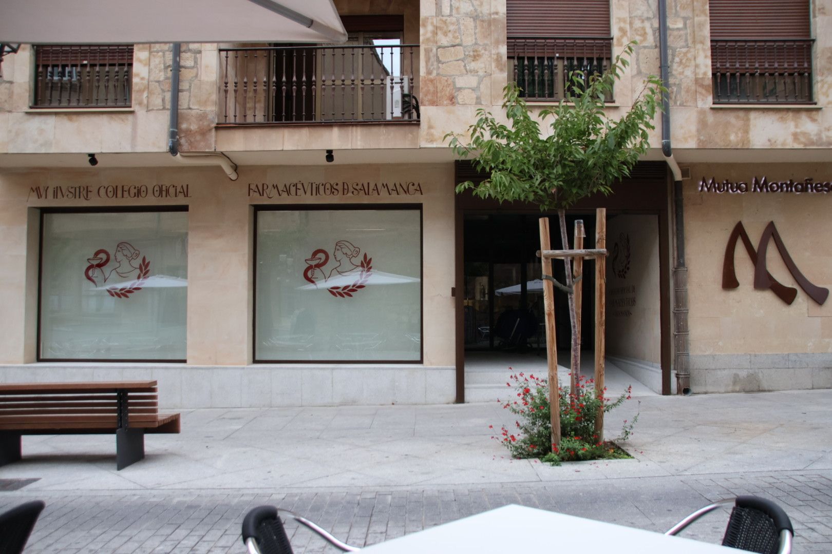 inauguración del nuevo colegio de farmacéuticos 