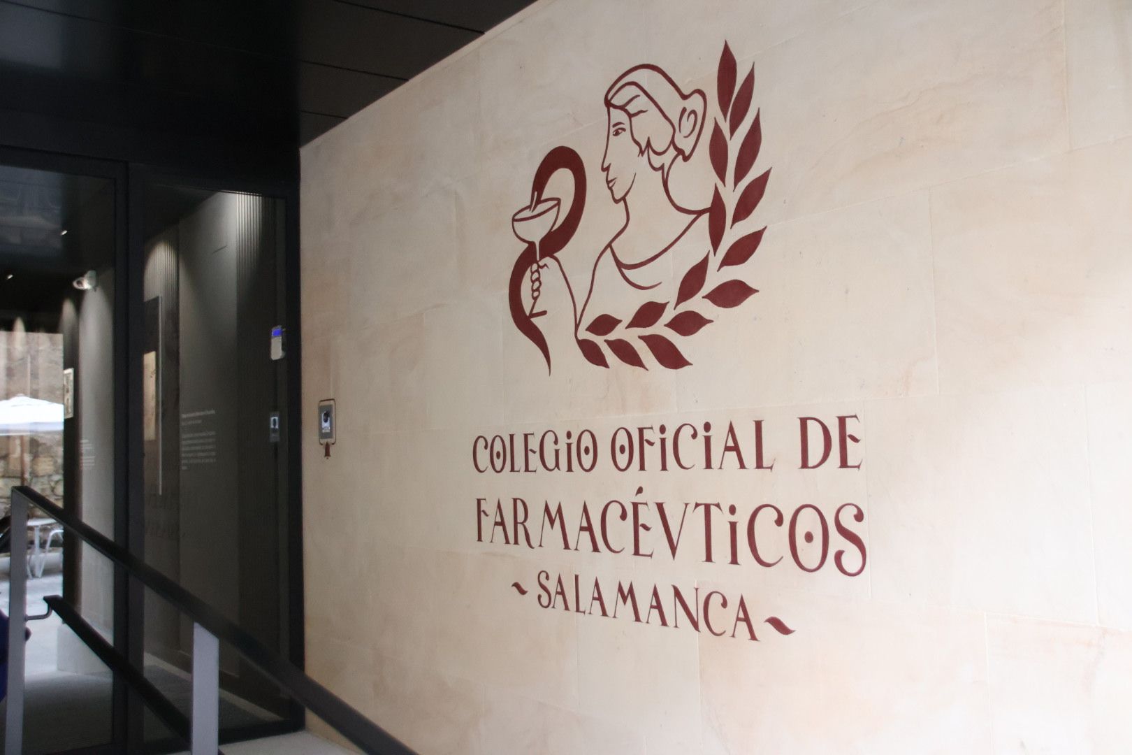 Inauguración del nuevo colegio de farmacéuticos 