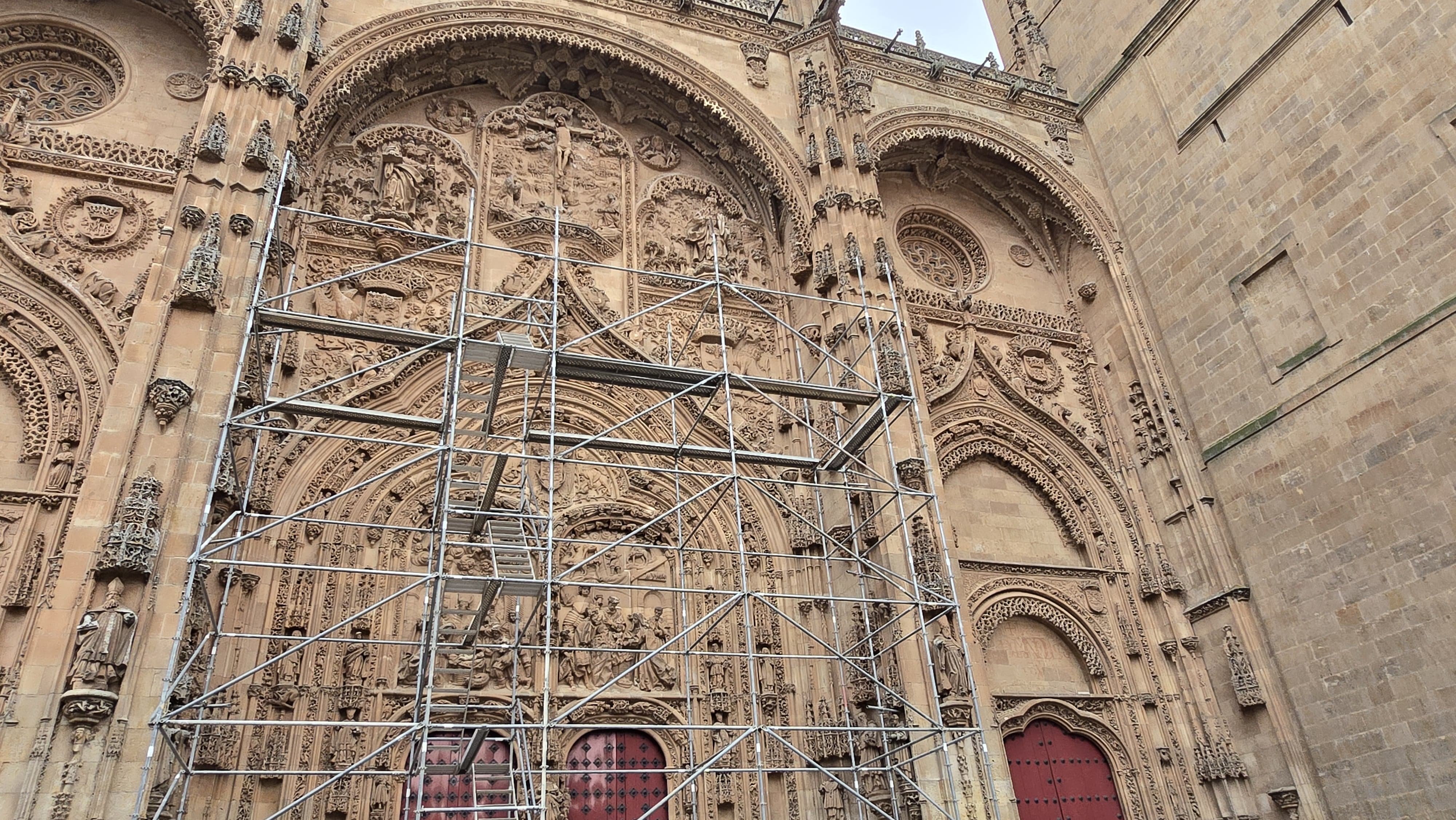 GALERÍA | Obras en la Catedral Nueva de Salamanca 