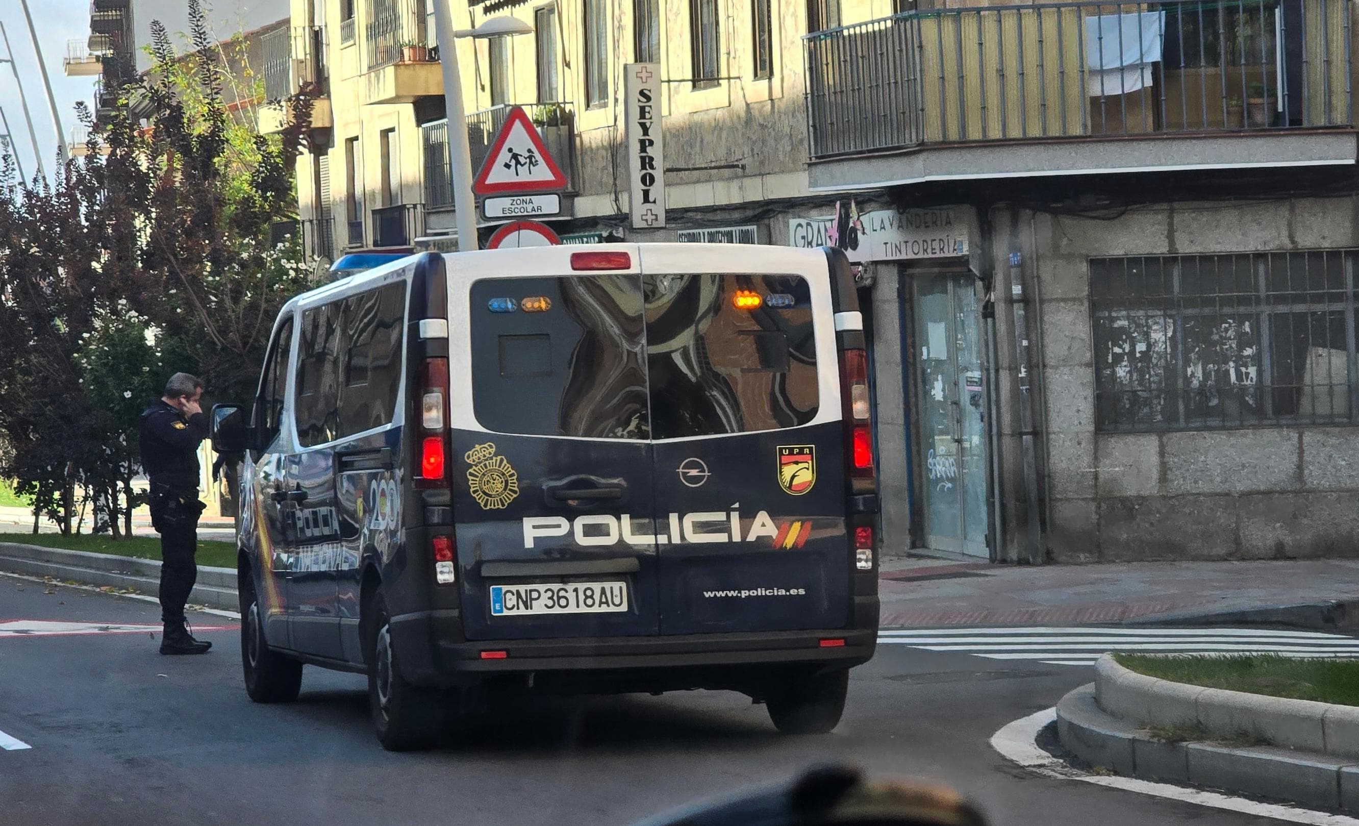 Policía Nacional en el paseo de Canalejas en una foto de archivo