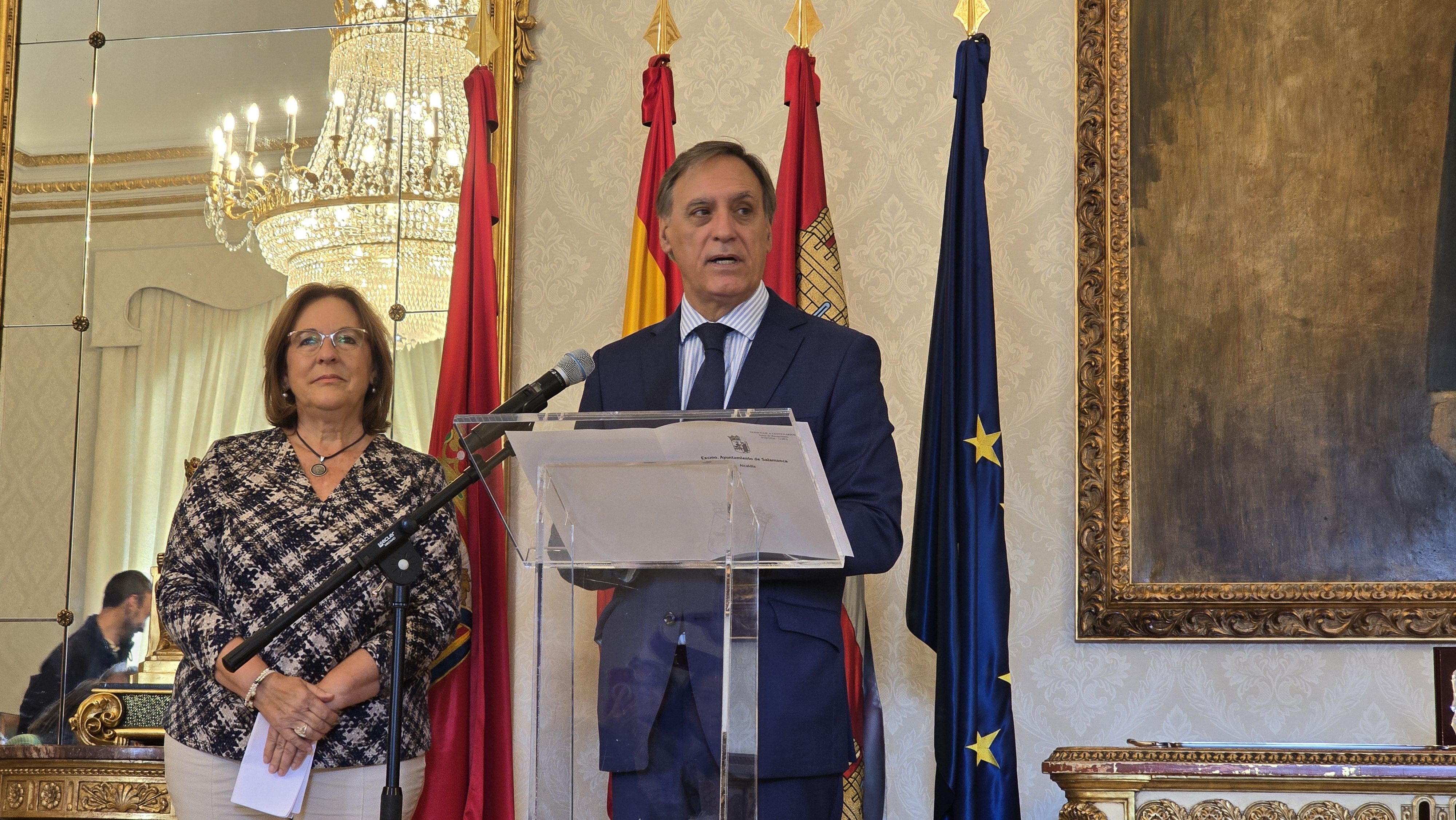 Homenaje a personas centenarias de la ciudad