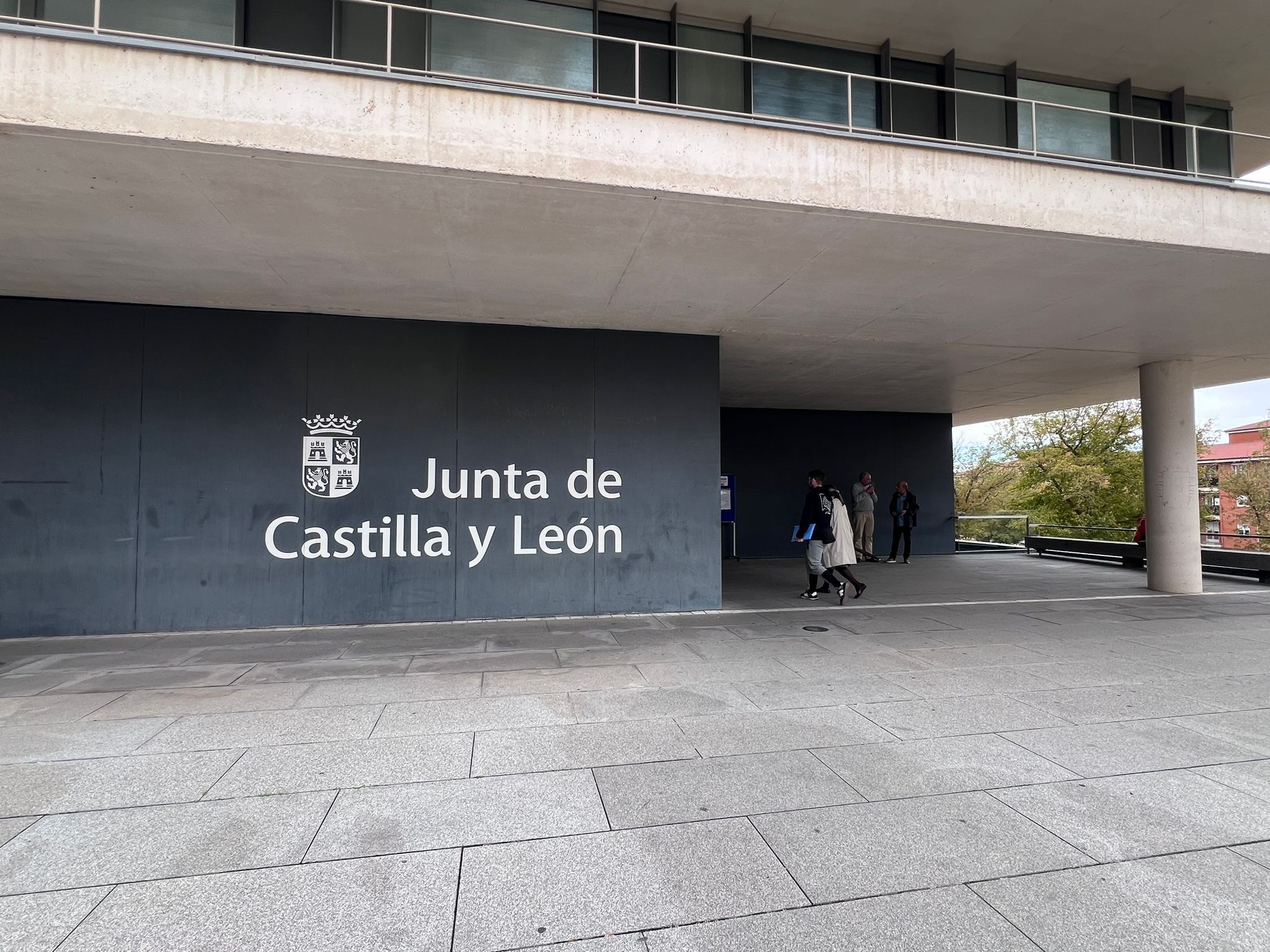 Delegación Territorial de la Junta de Castilla y León   Edificio ESAUN (3)