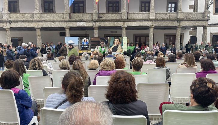 2024 10 15.  I Encuentro Mujer Rural Fuenteguinaldo I