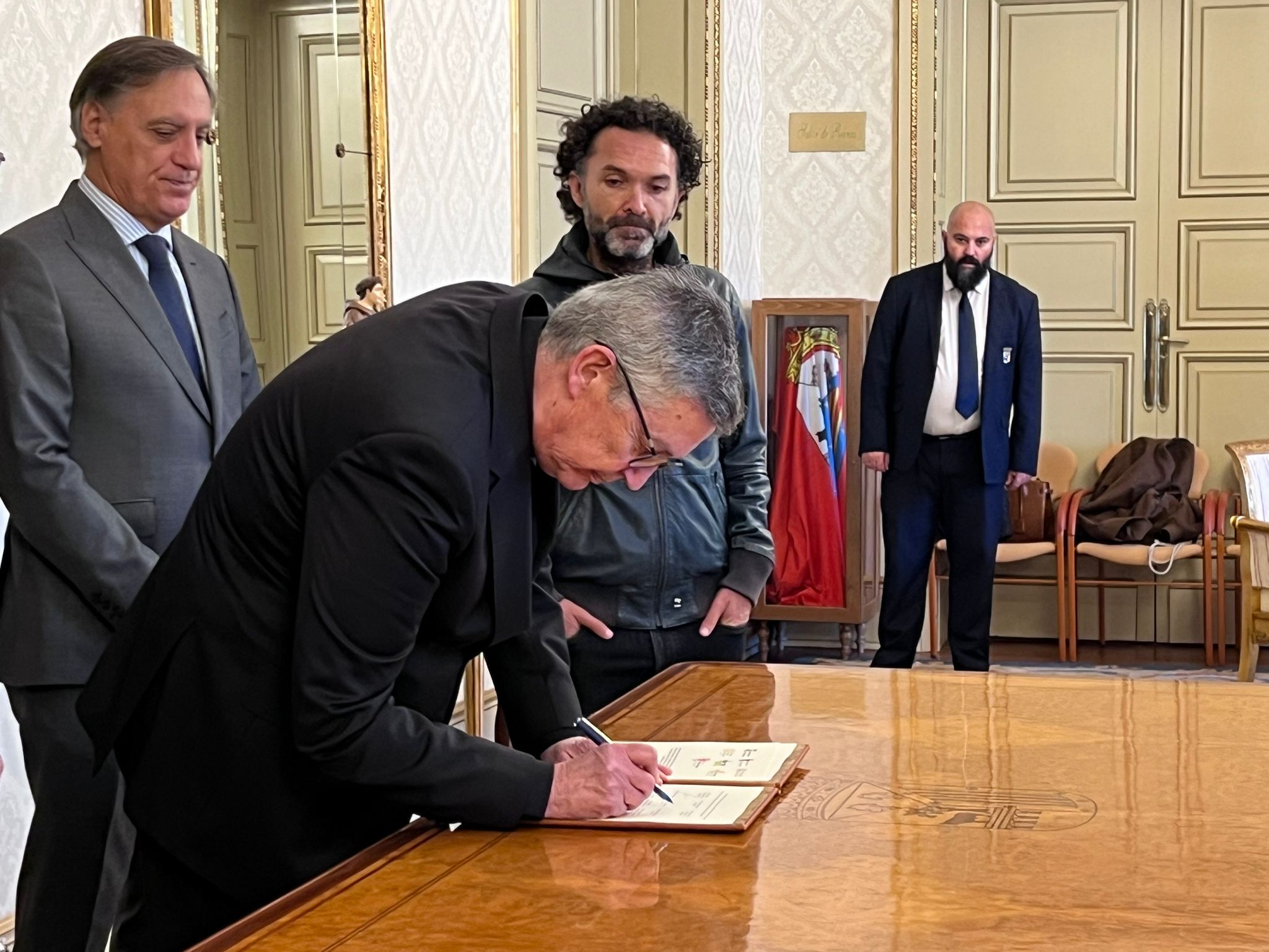 Firma del convenio de colaboración de la Mesa del Voluntariado de Salamanca