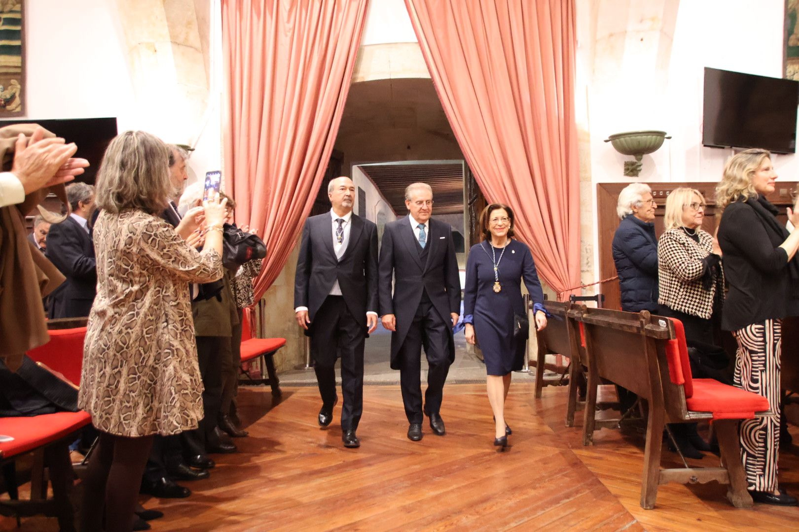 El nefrólogo Jesús Martín García ingresa en la Real Academia de Medicina de Salamanca