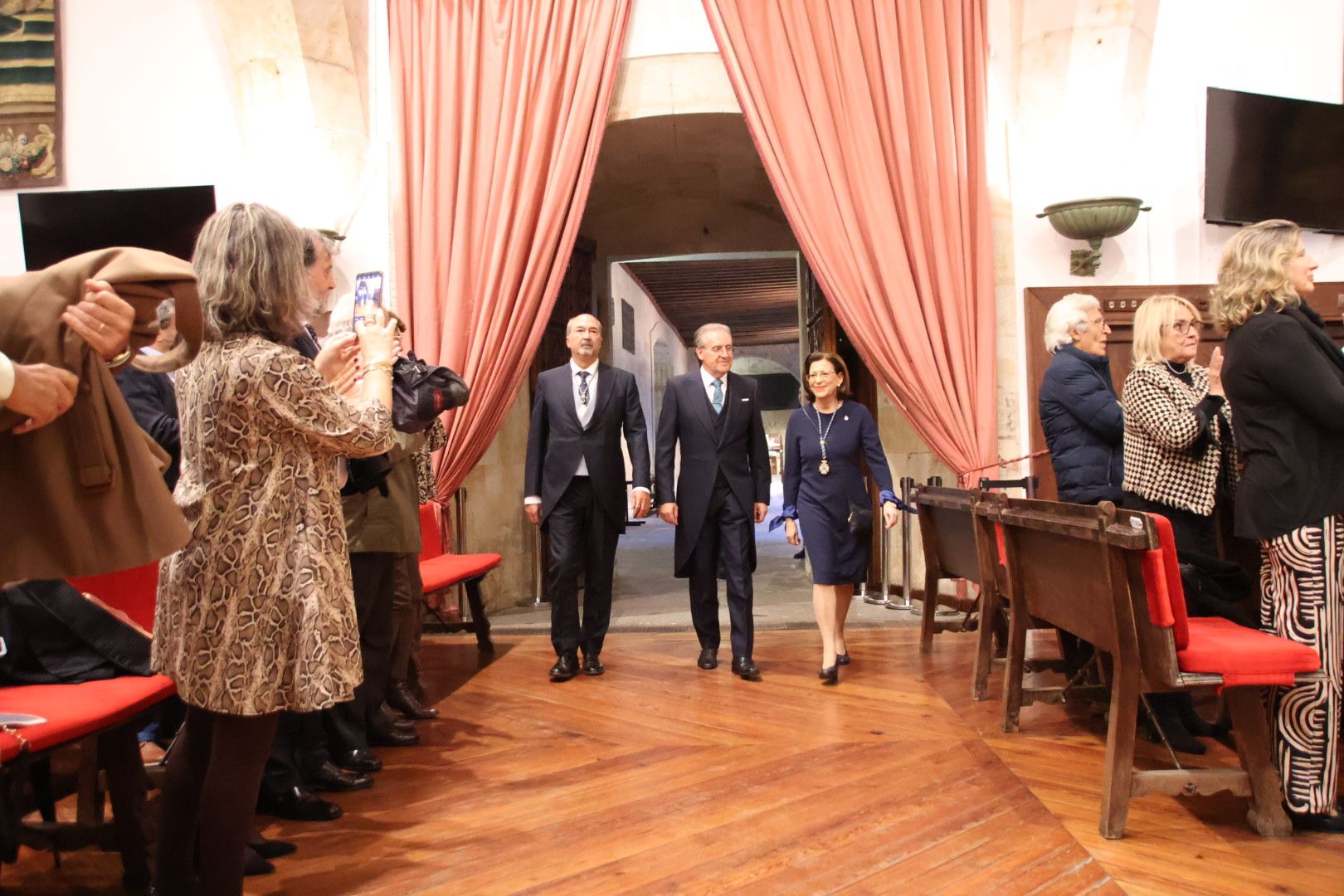 El nefrólogo Jesús Martín García ingresa en la Real Academia de Medicina de Salamanca