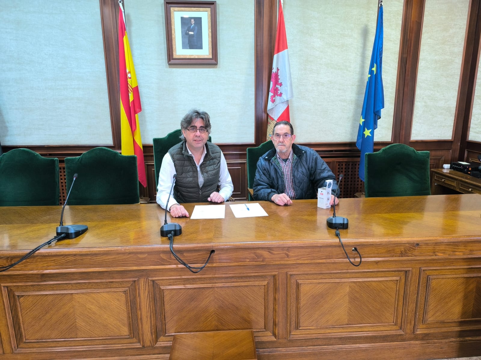 El Ayuntamiento de Béjar firma un convenio con la Asociación de Alcohólicos Rehabilitados