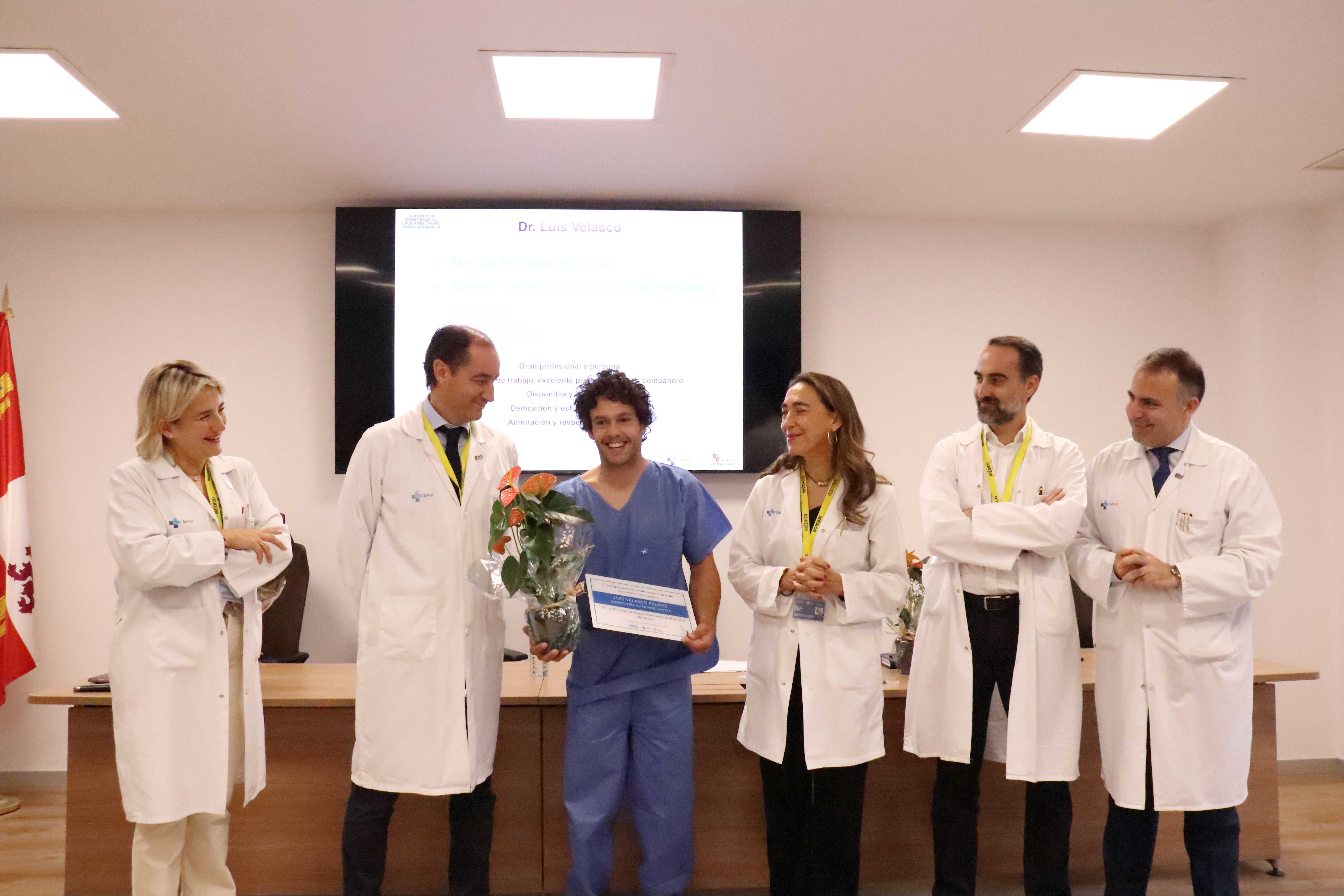 El hospital de Salamanca reconoce a cinco médicos del CAUSA