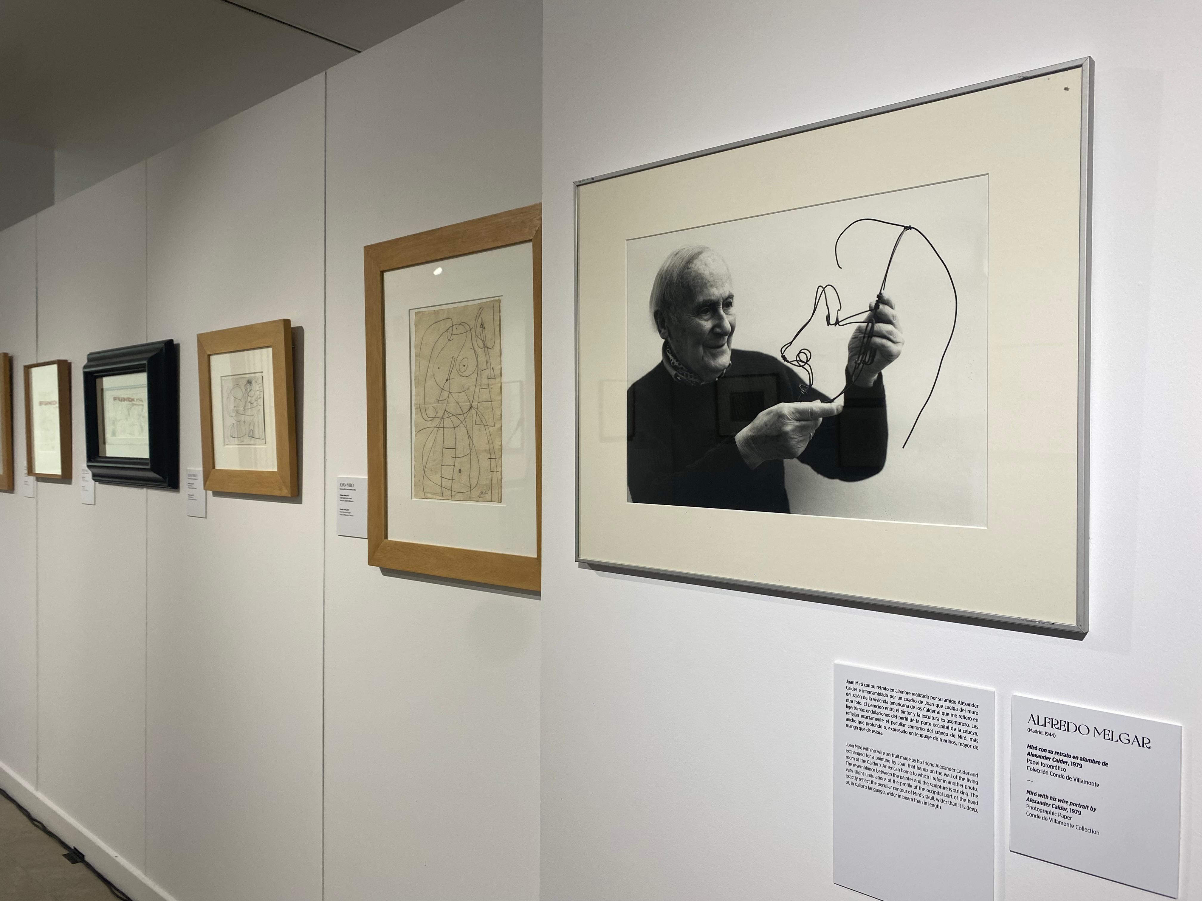 Fotografía de Joan Miró en la exposición