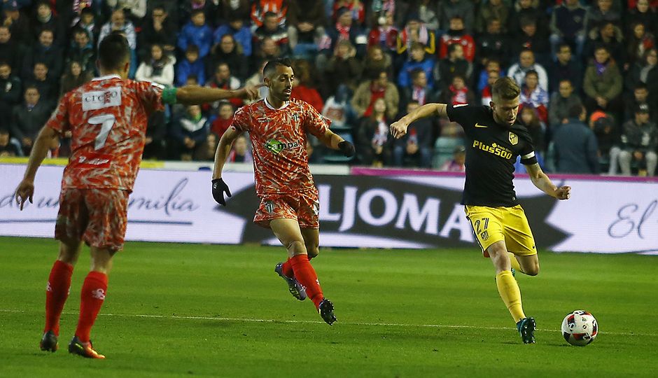 CD Guijuelo - Atlético de Madrid : FOTO  Álex Marín