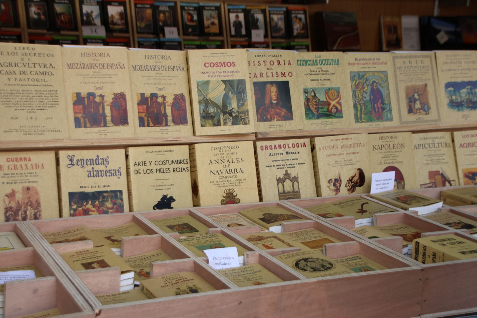 Inauguración de la 30º Feria del Libro Antiguo y de Ocasión vuelve a la Plaza Mayor