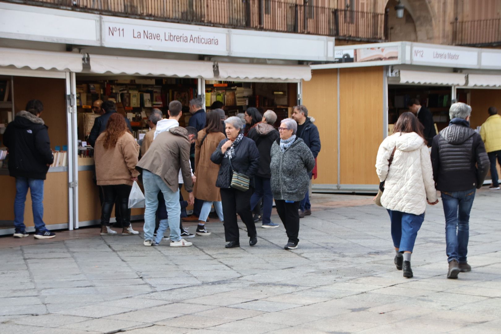 Inauguración de la 30º Feria del Libro Antiguo y de Ocasión vuelve a la Plaza Mayor