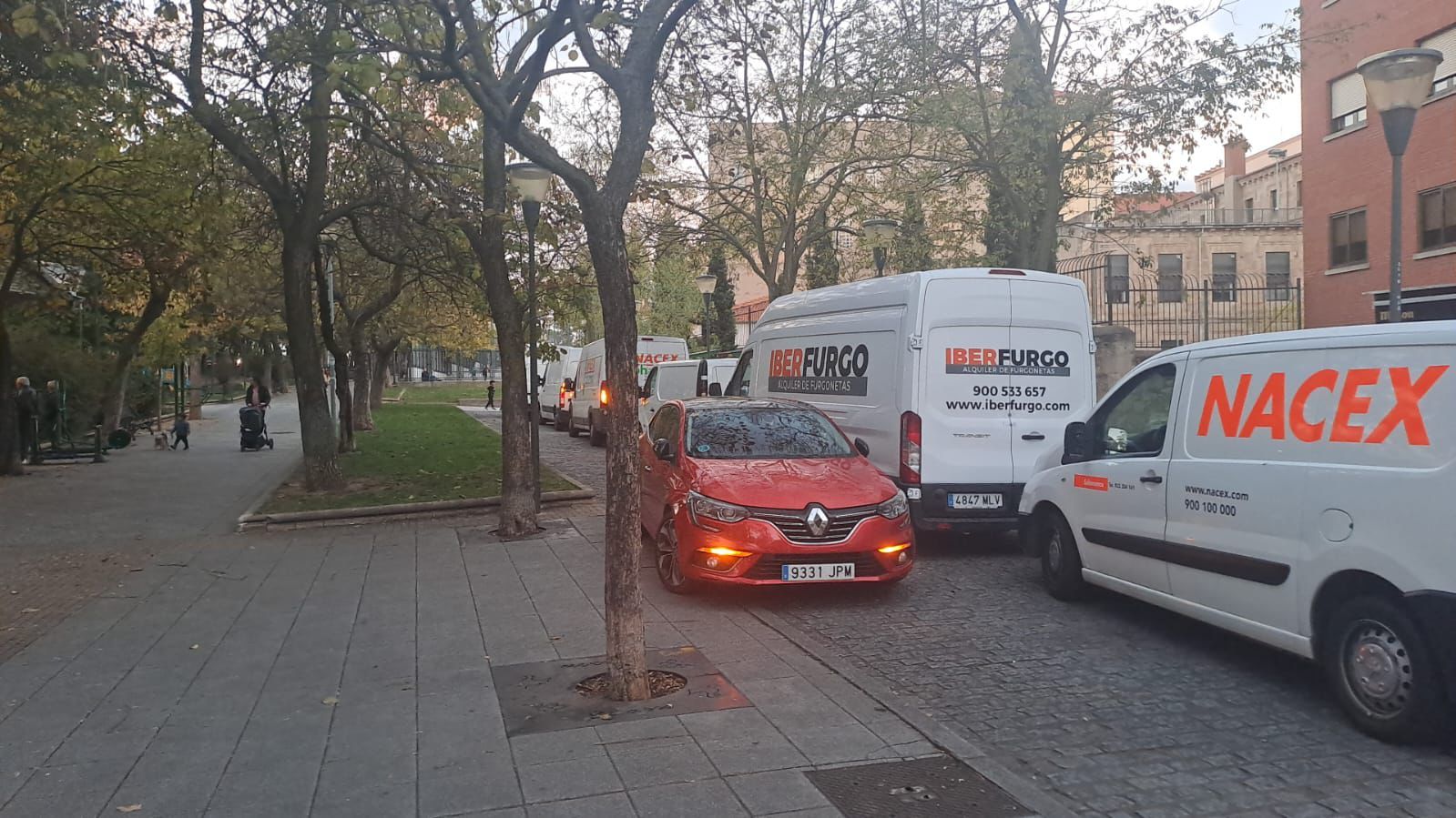 Recogida para afectados por la DANA este lunes en Salamanca (12)