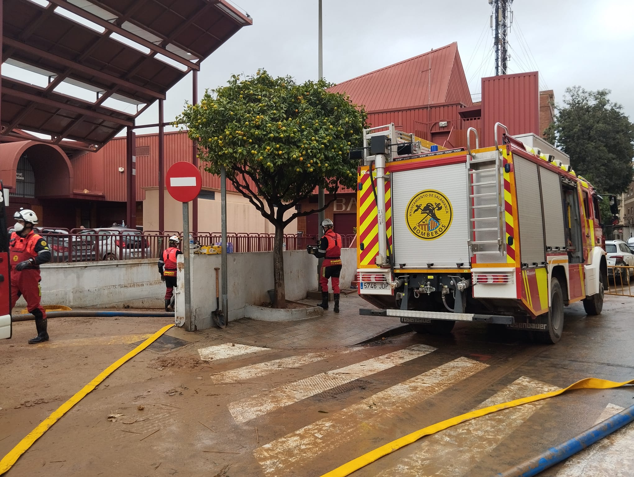 Bomberos del Ayto Salamanca en Valencia, en Aldaia. Fotos Ayto. Salamanca