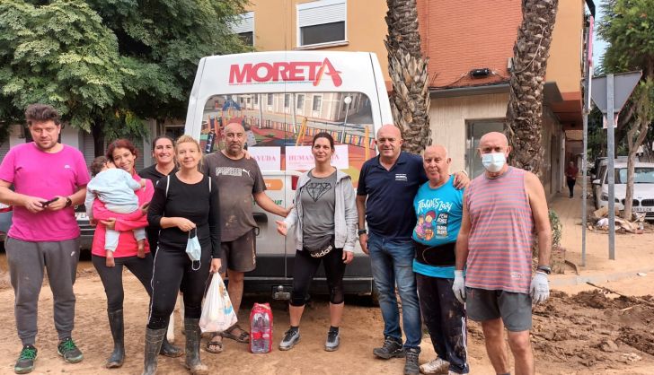 Voluntarios de Villaflores llevan alimentos a Picanya Valencia