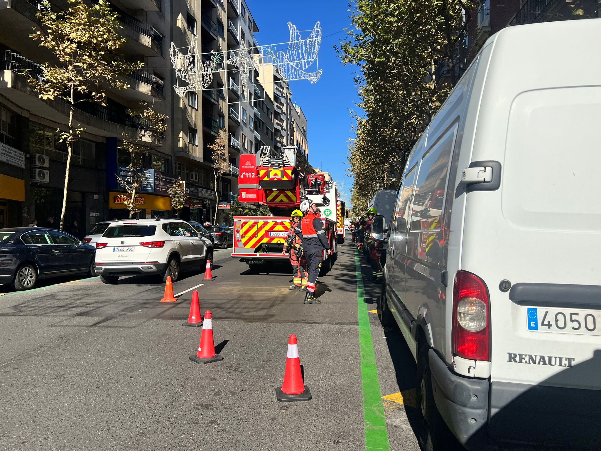 Bomberos del Ayuntamiento de Salamanca en Torres Villarroel 