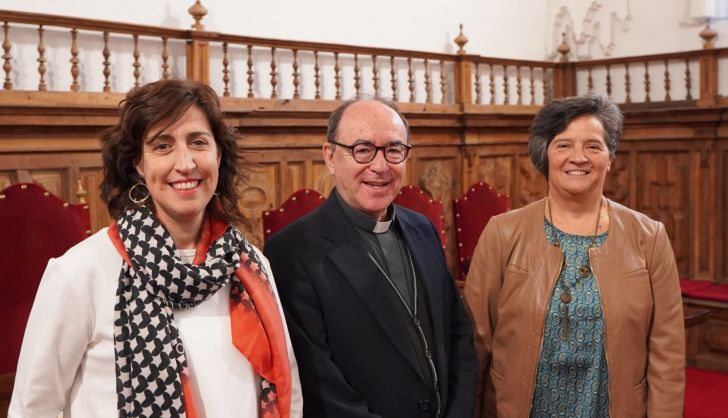 Eva Fernández y Dolores García