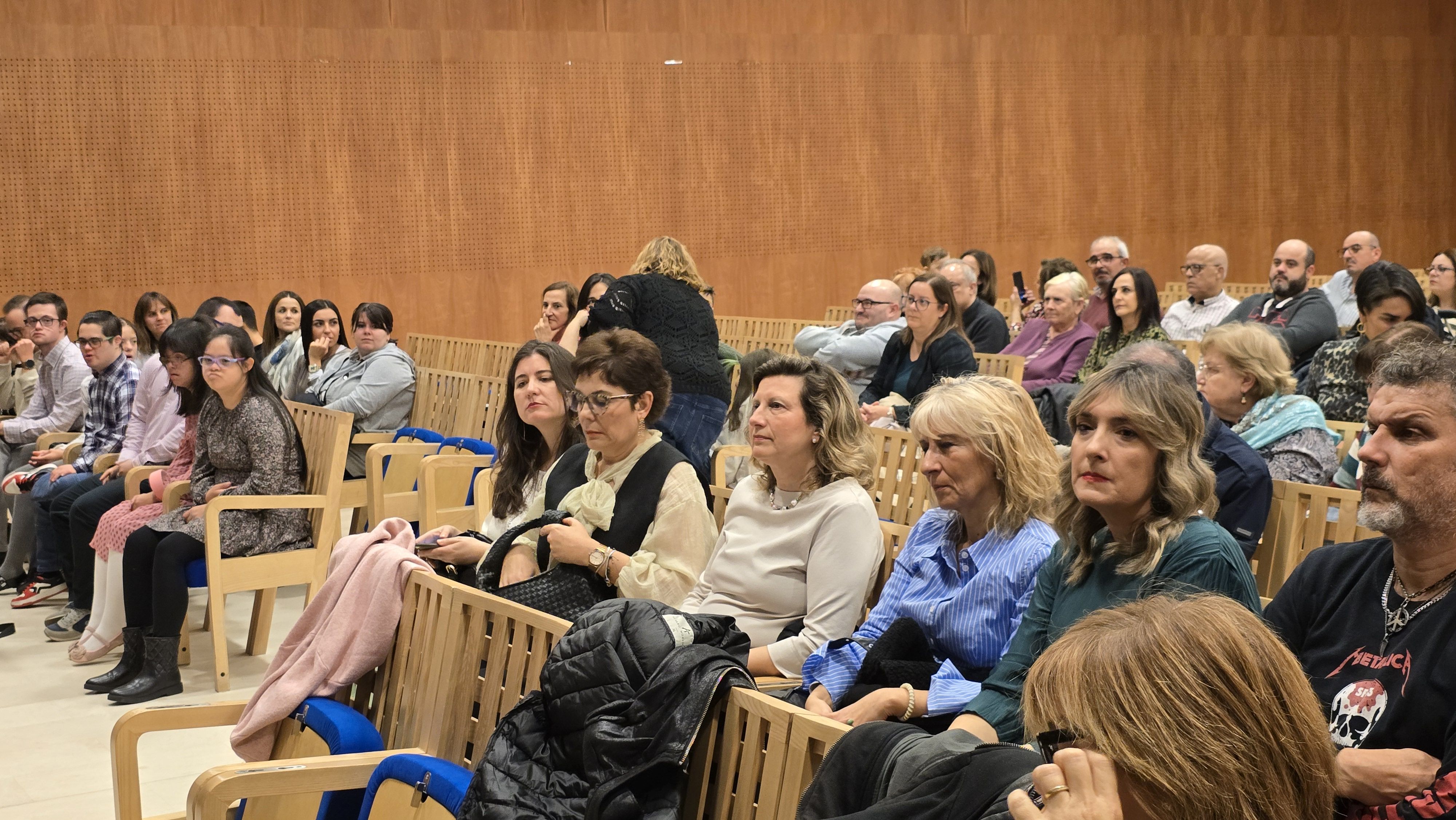 Presentación del calendario de DOWN Salamanca