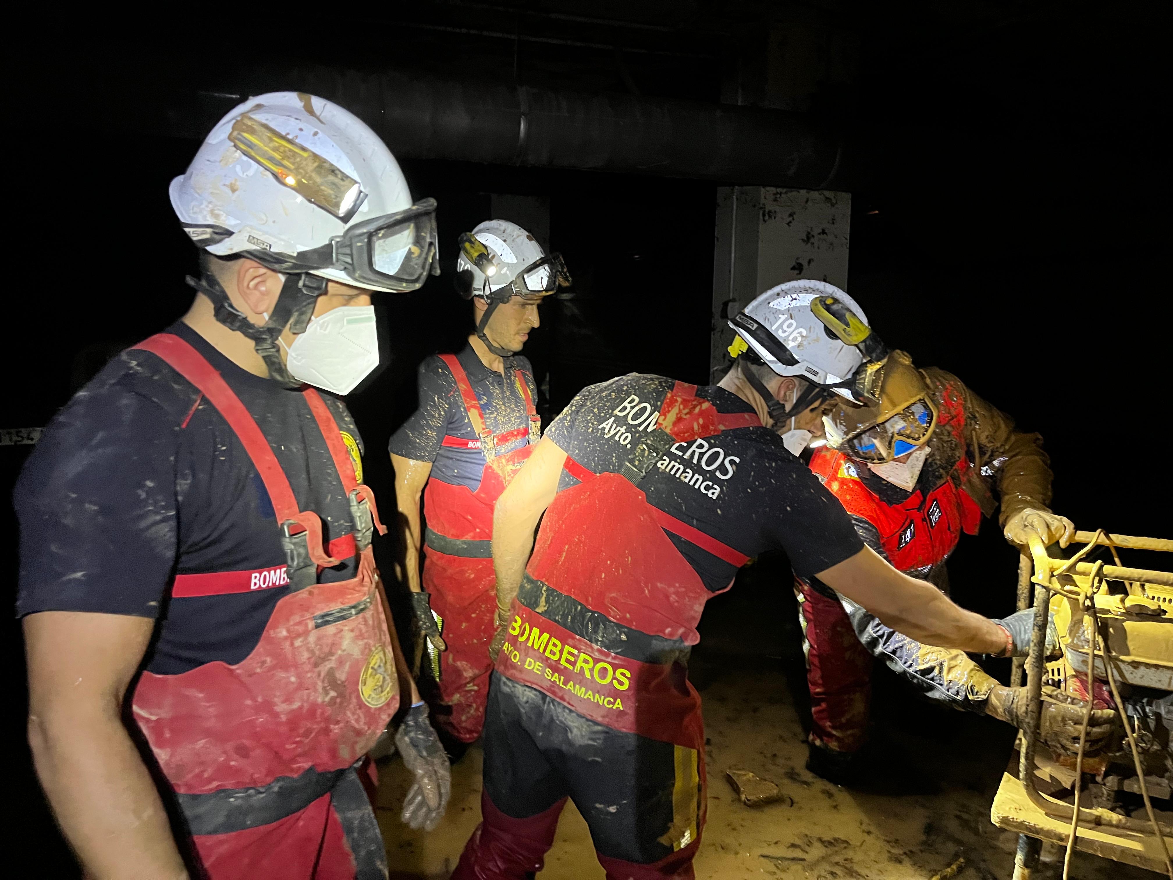 Tercer relevo de los bomberos del Ayuntamiento de Salamanca en Paiporta