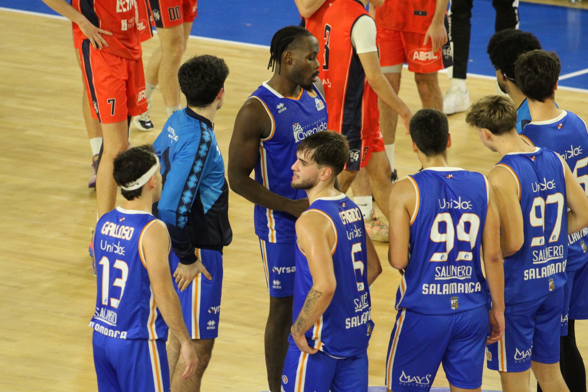 Perfumerías Avenida - Estudiantes Lugo