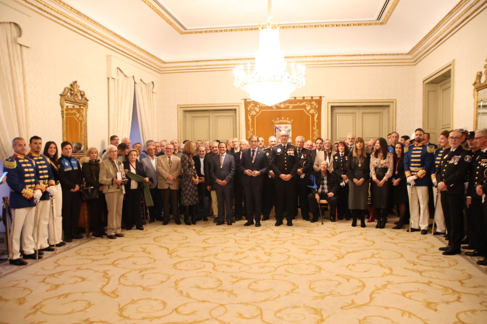 Entrega de medallas con motivo del 175 aniversario de la Policía Local de Salamanca