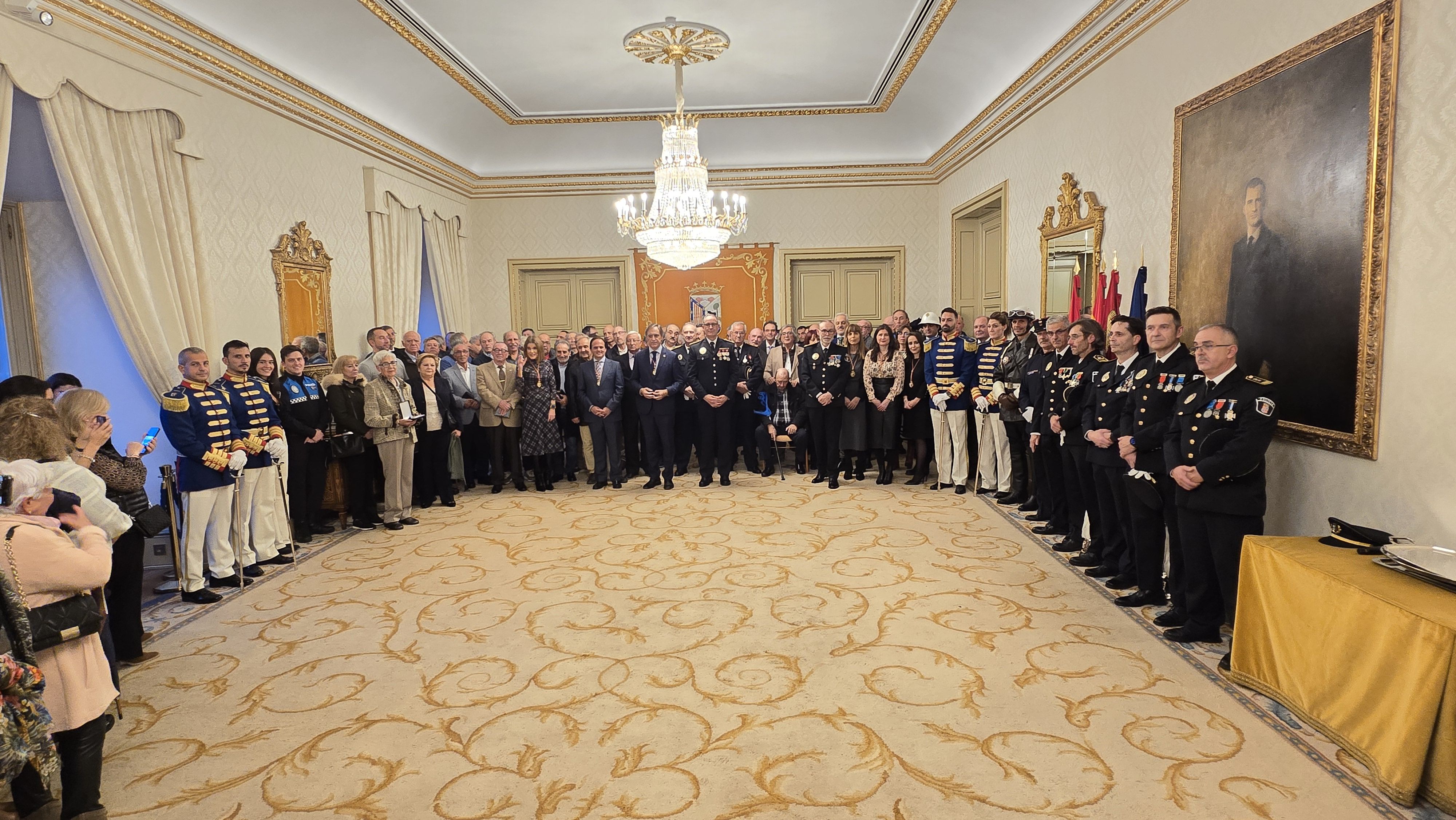 Entrega de medallas con motivo del 175 aniversario de la Policía Local de Salamanca