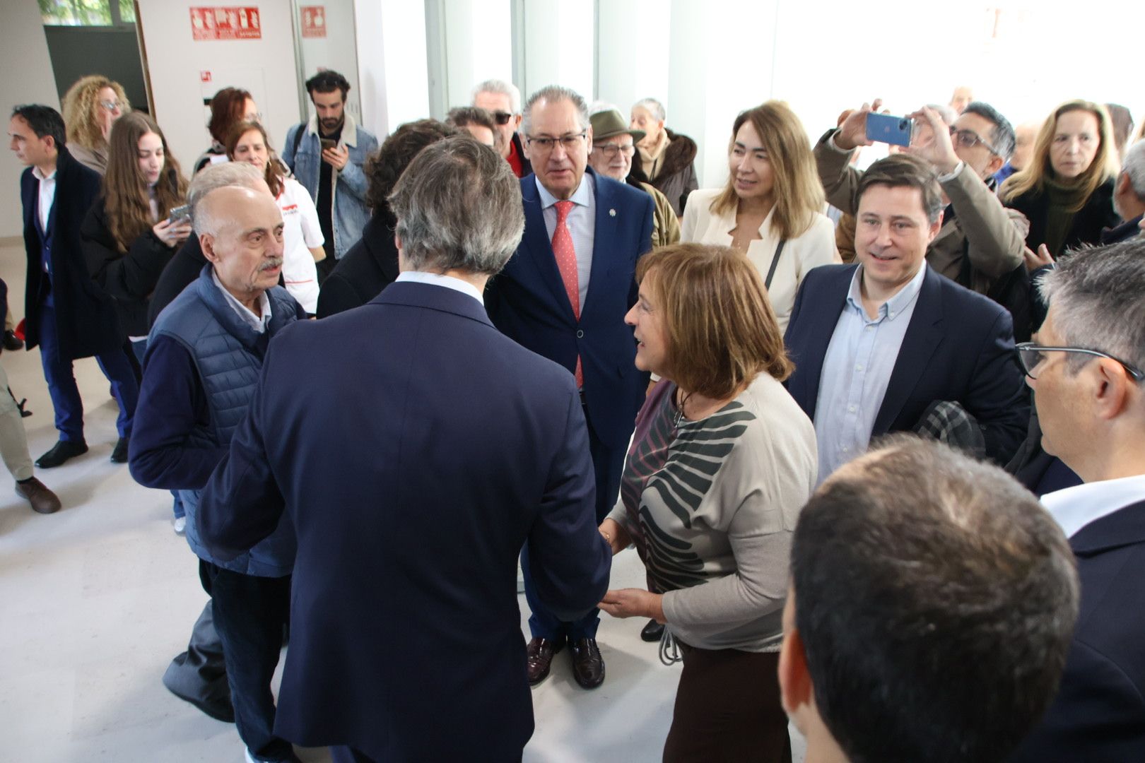 Apertura del nuevo Centro Municipal de Mayores de la Zona Trastormes