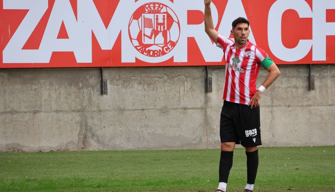 Carlos Ramos, durante el Zamora   Real Sociedad B | FOTO ZAMORA24HORAS.COM