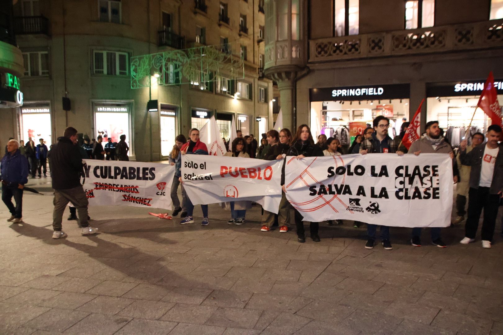 Concentración por la DANA y las malas gestiones de los políticos