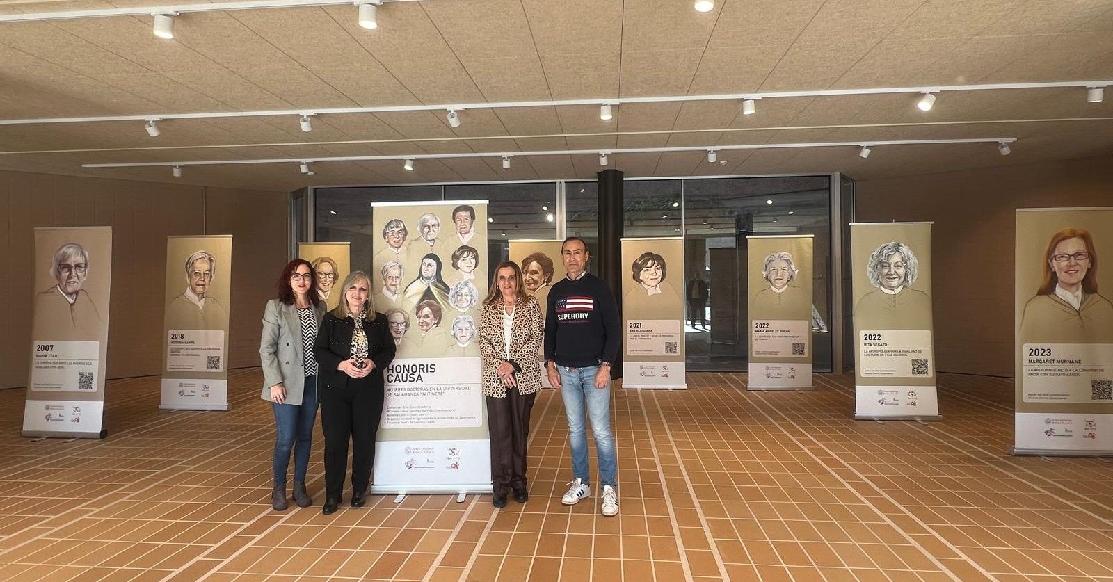 Exposición ‘Mujeres Doctoras Honoris Causa en la Universidad de Salamanca’ en Carbajosa de la Sagrada