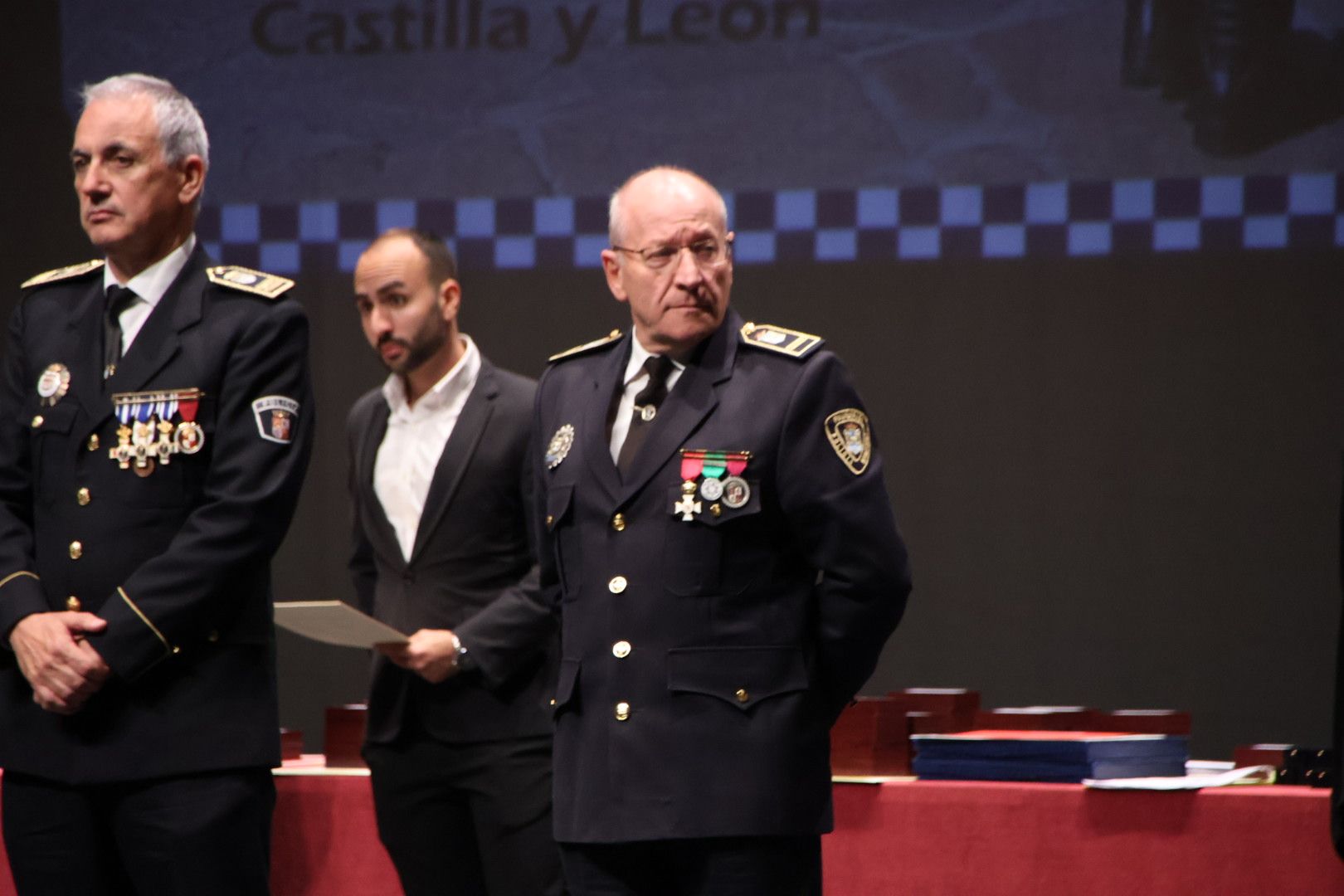 Entrega de las medallas a policías locales de Castilla y León