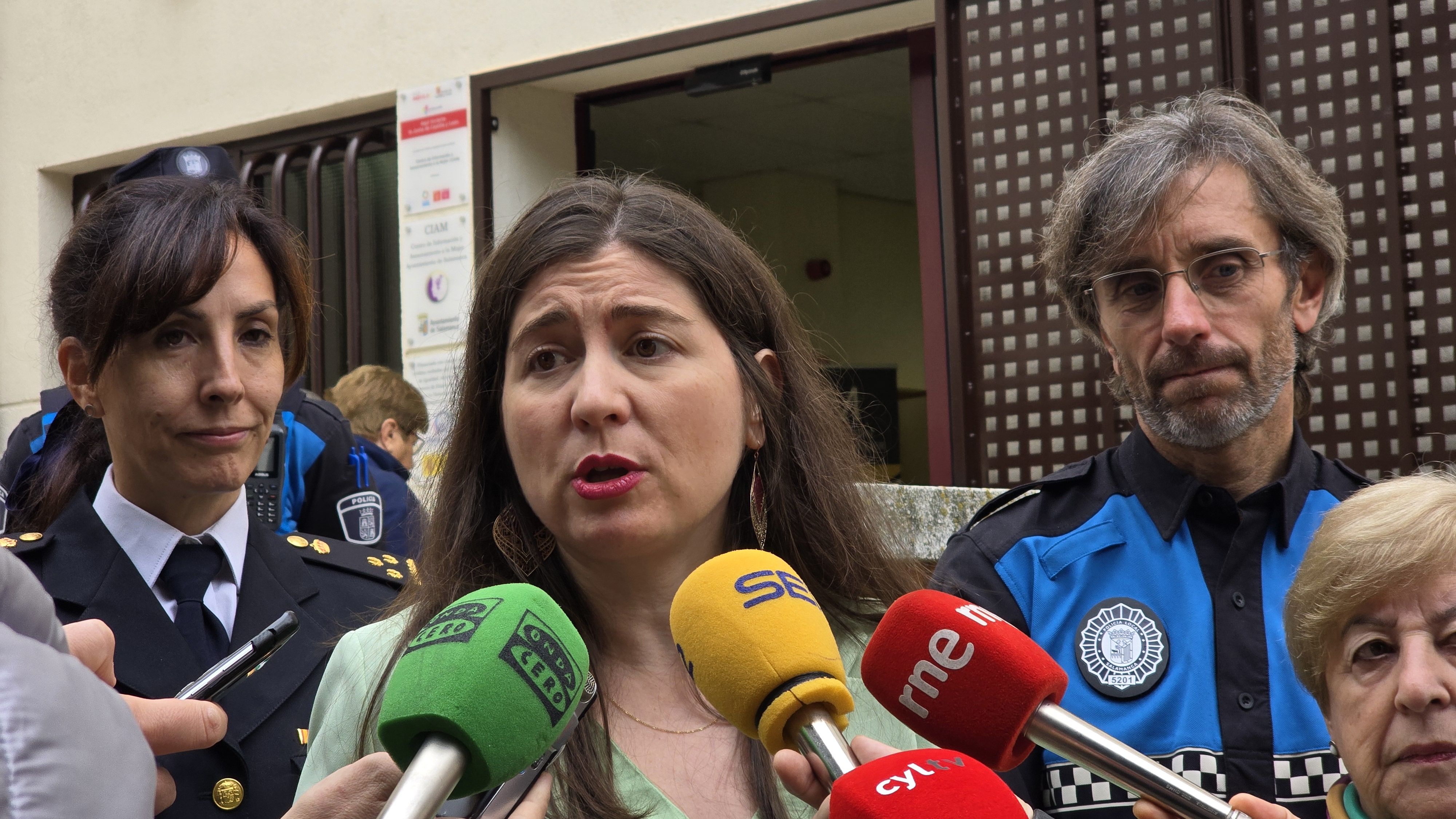 Mesa redonda ‘Trata de personas con fines de explotación sexual’ de la Escuela Municipal de Igualdad