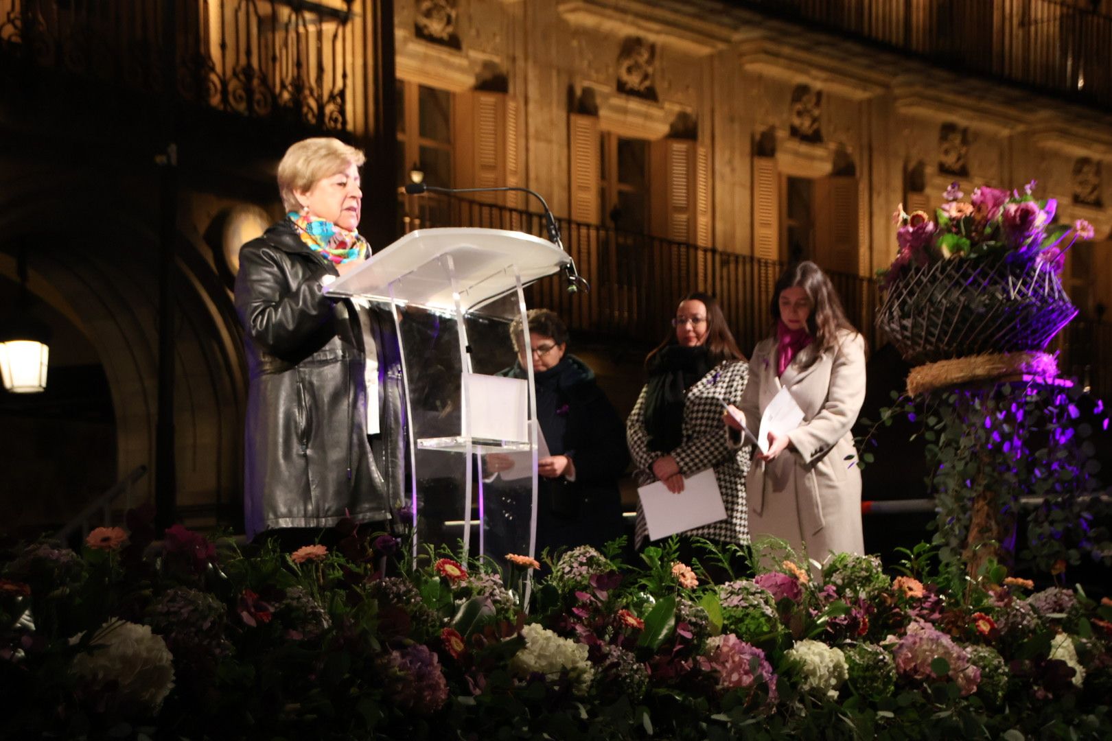 Lectura del manifiesto con motivo del Día Internacional de la Eliminación de la Violencia contra la Mujer