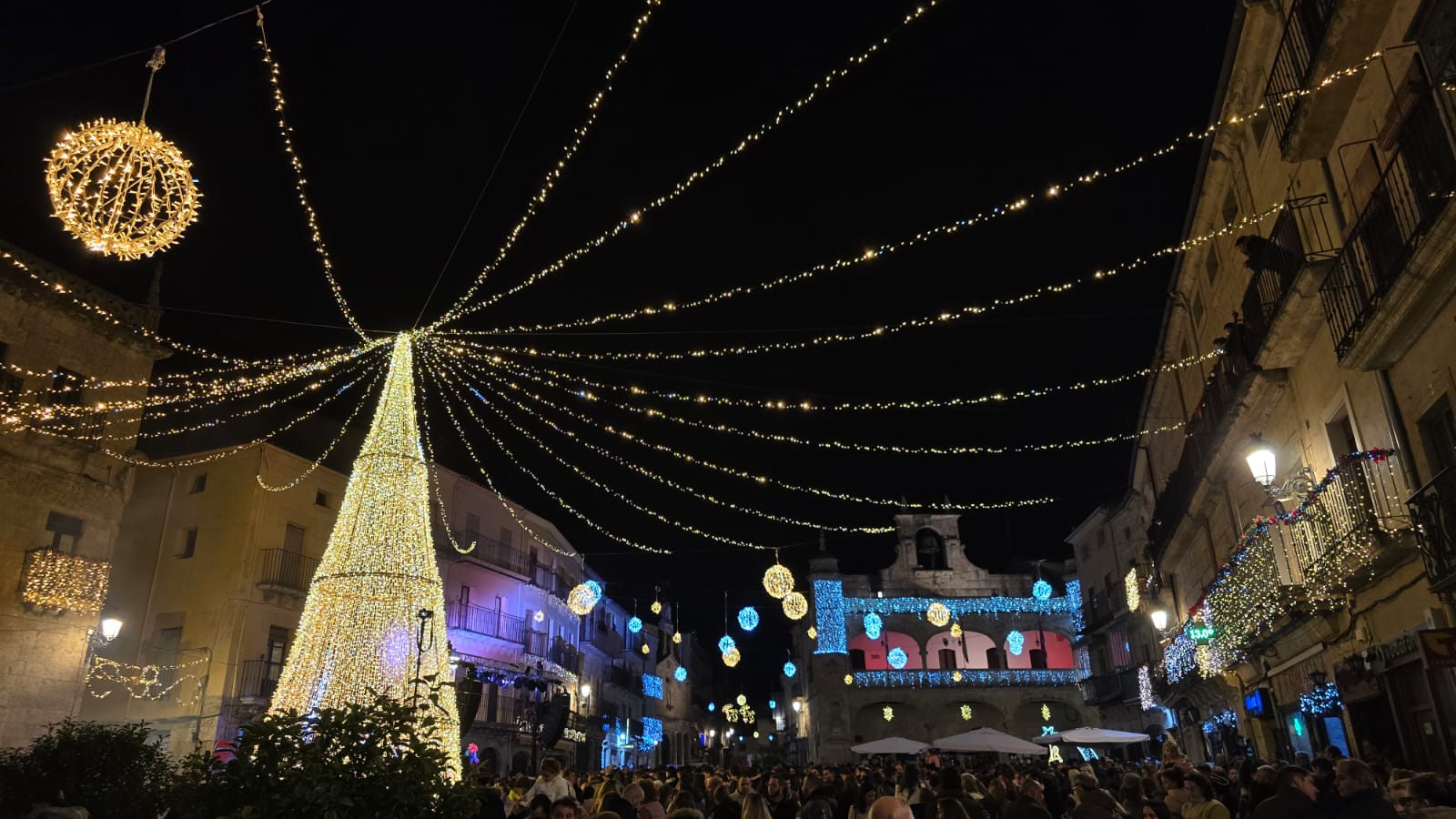 Ciudad Rodrigo enciende su Navidad