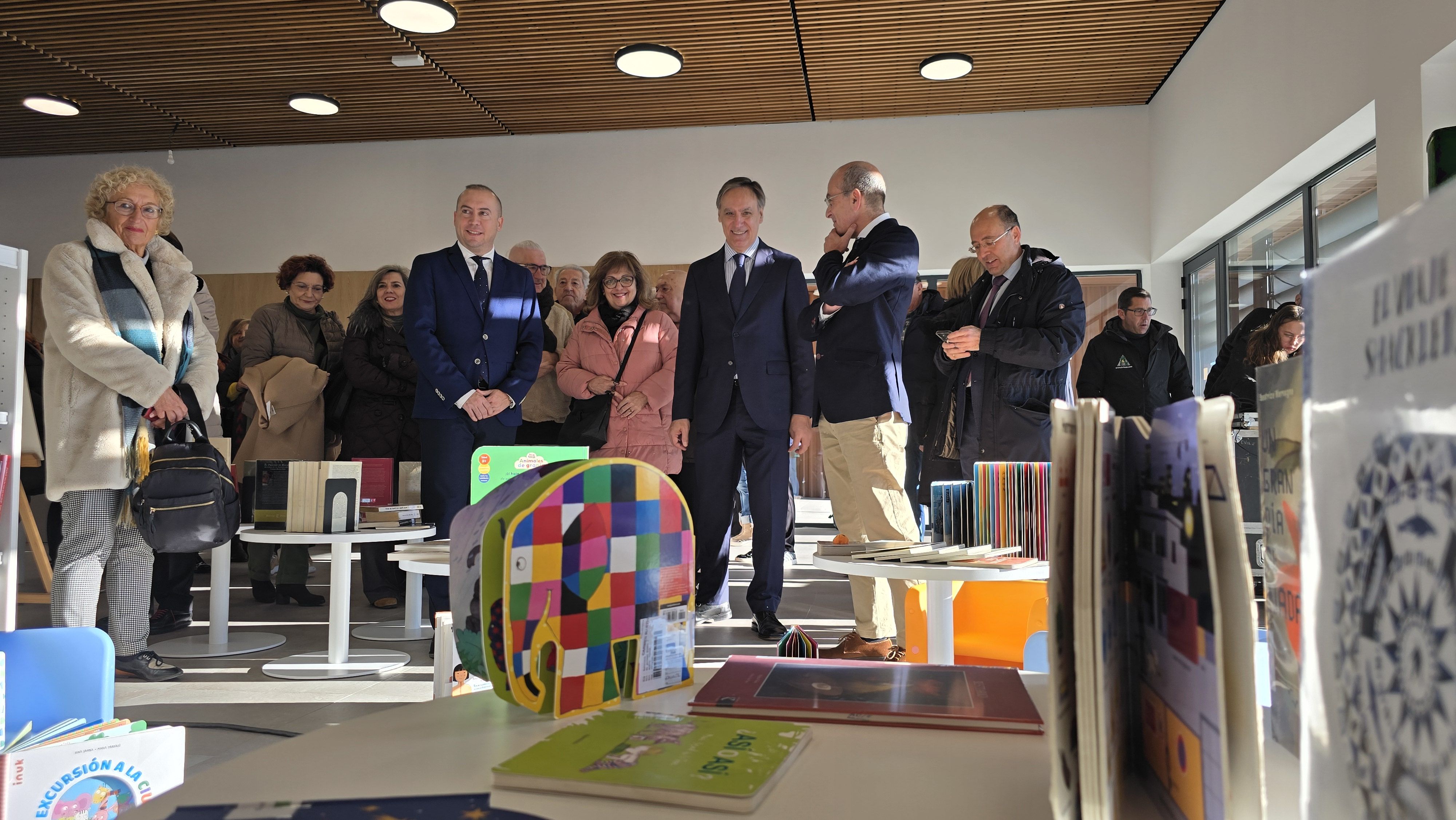 Apertura de la nueva Biblioteca Municipal Carmen Martín Gaite