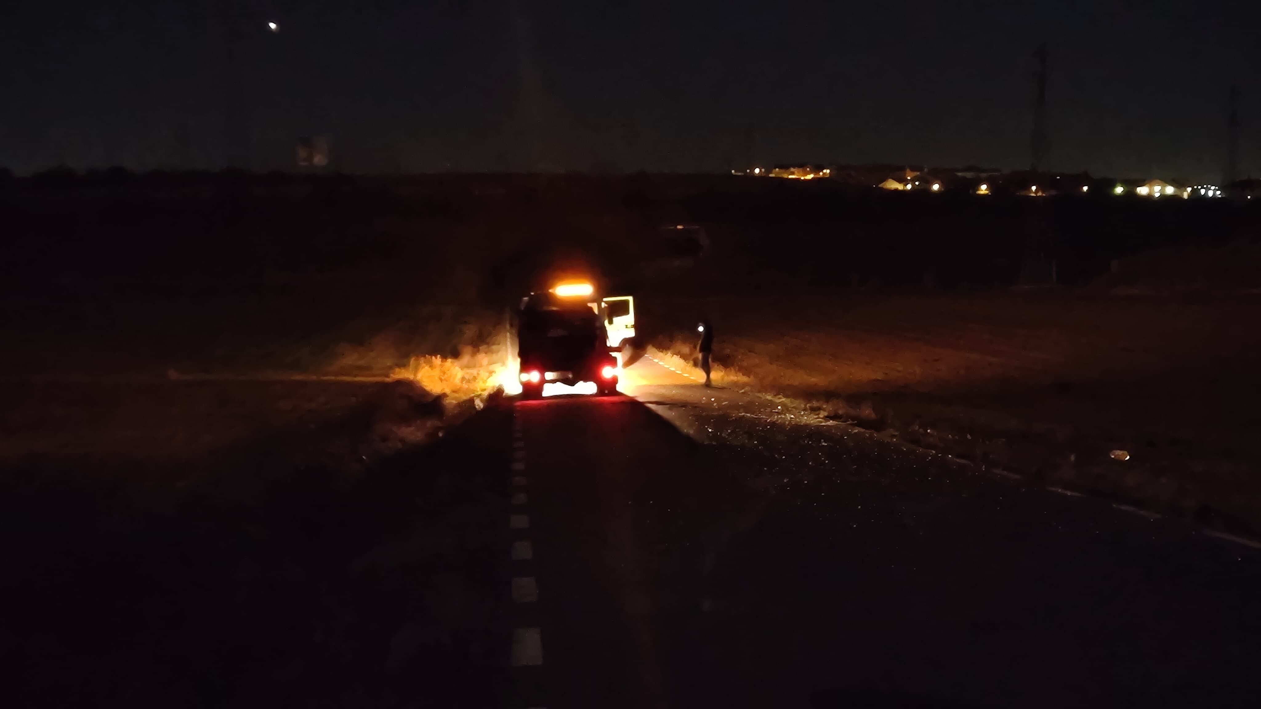 Heridos los ocupantes de un vehículo tras dar una vuelta de campana en Villares de la Reina