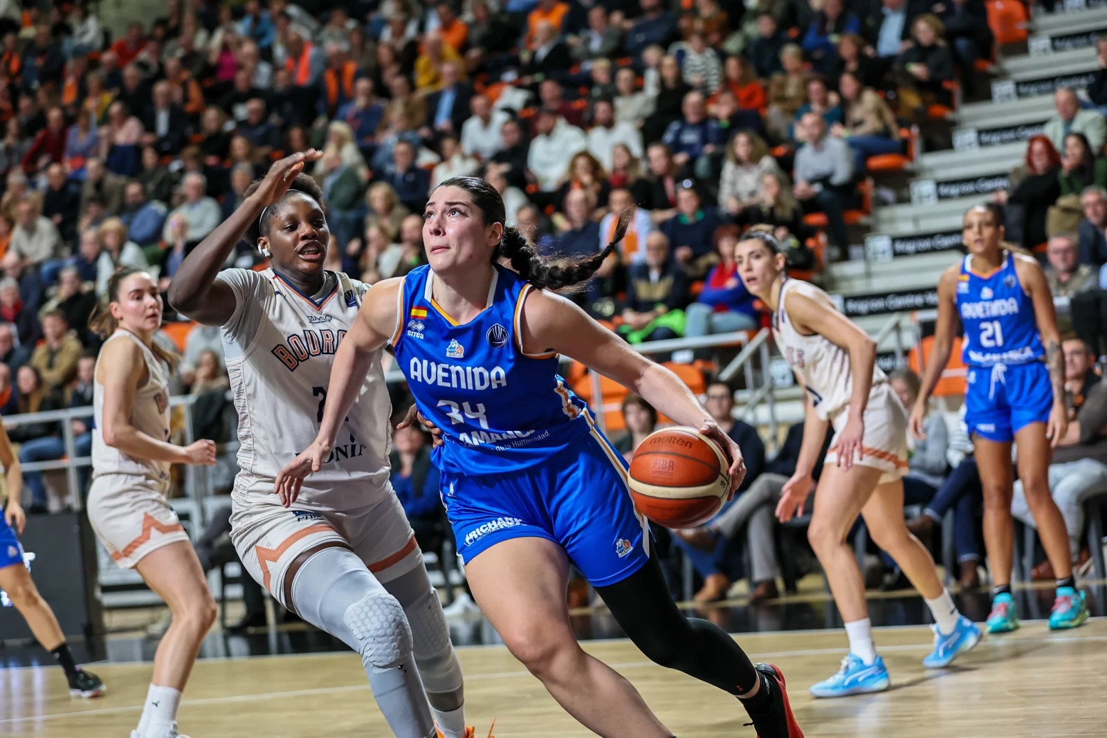 Fasoula, ante Bourges Basket | FOTO FIBA EUROPE