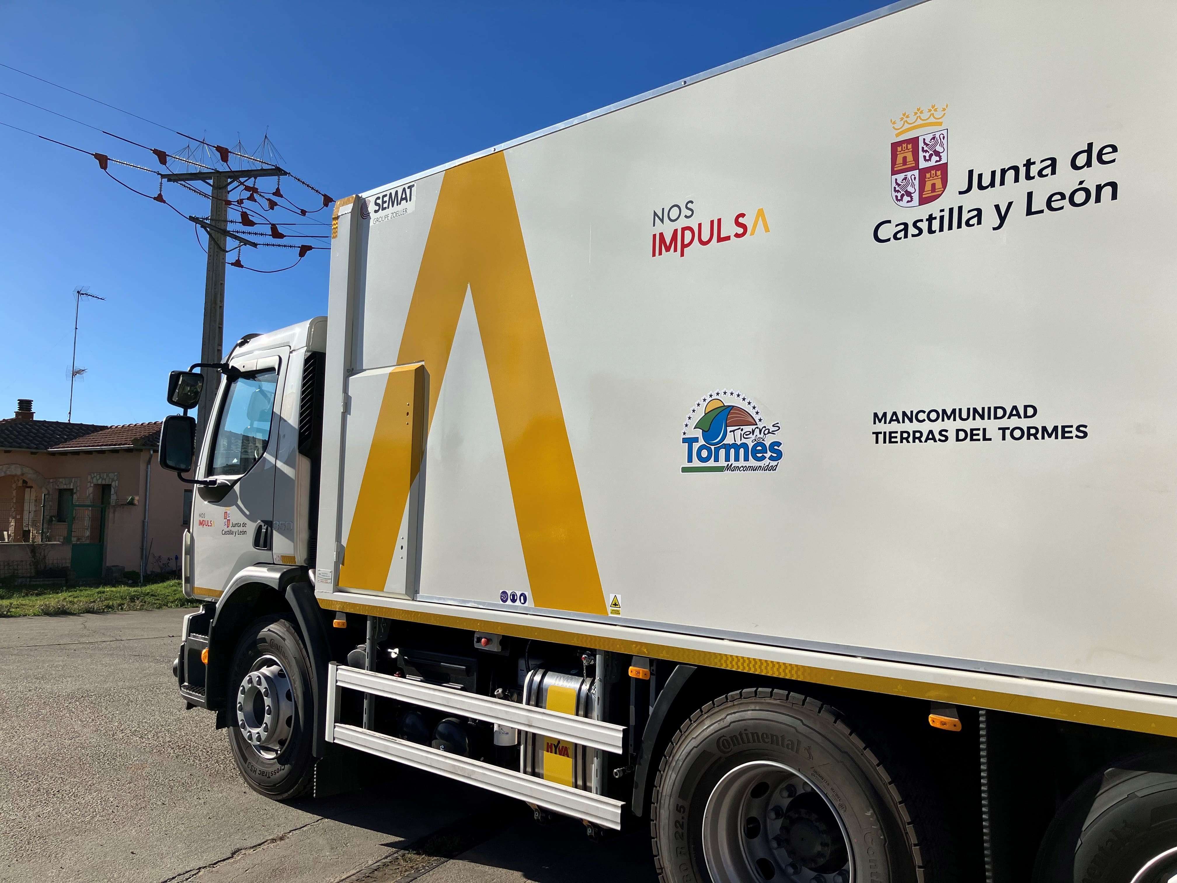 Nuevo camión de recogida de residuos sólidos urbanos en Salamanca. Foto Comunicación JuntaCyL