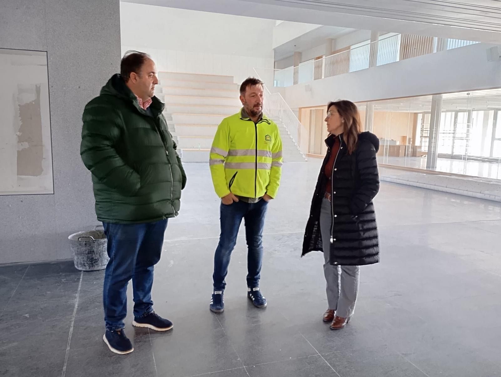 Visita municipal al Instituto único en Guijuelo