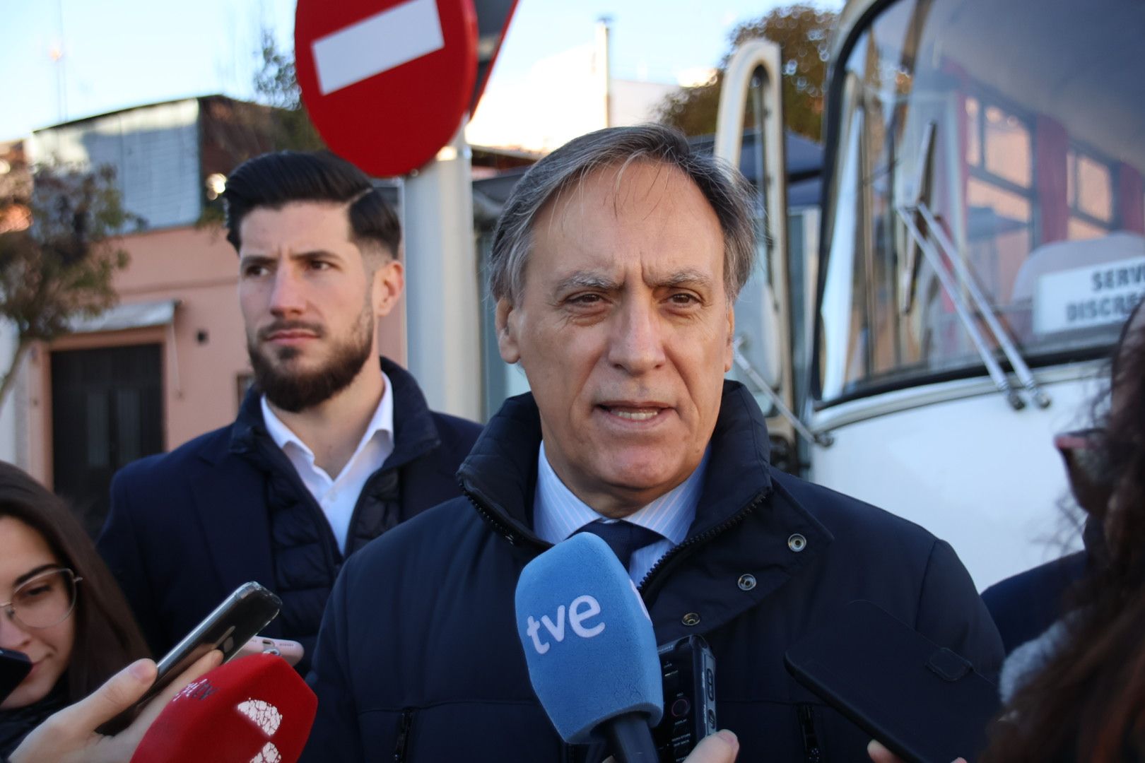 Autobús clásico que hizo el primer bus urbano de Salamanca hace cien años