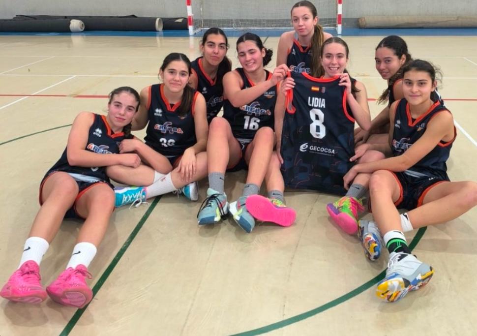 El Club de Baloncesto Villares suma su sexta victoria en Liga ante Venta de Baños, colista de la tabla. Foto @cbarelsa